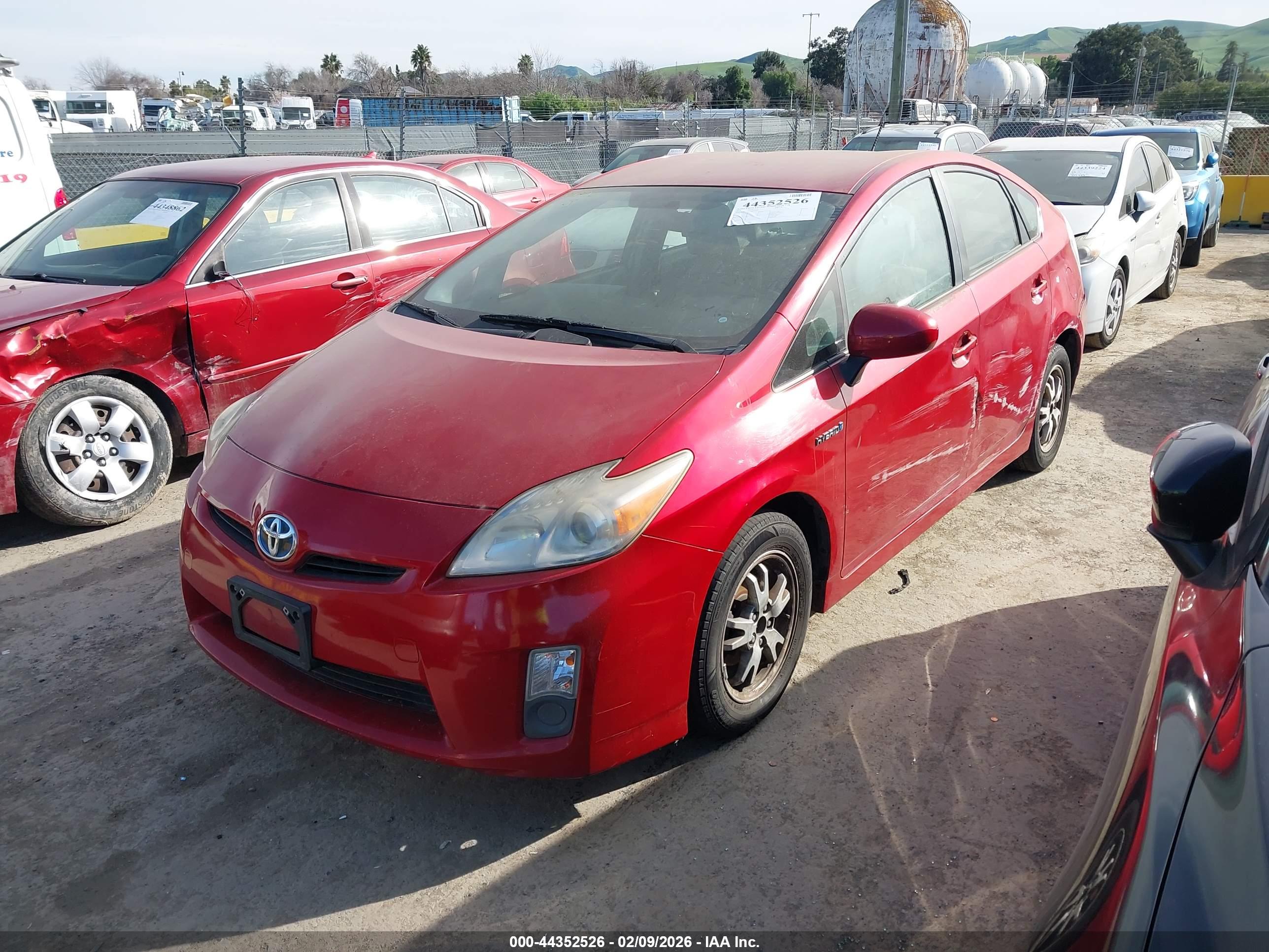 TOYOTA PRIUS image 2