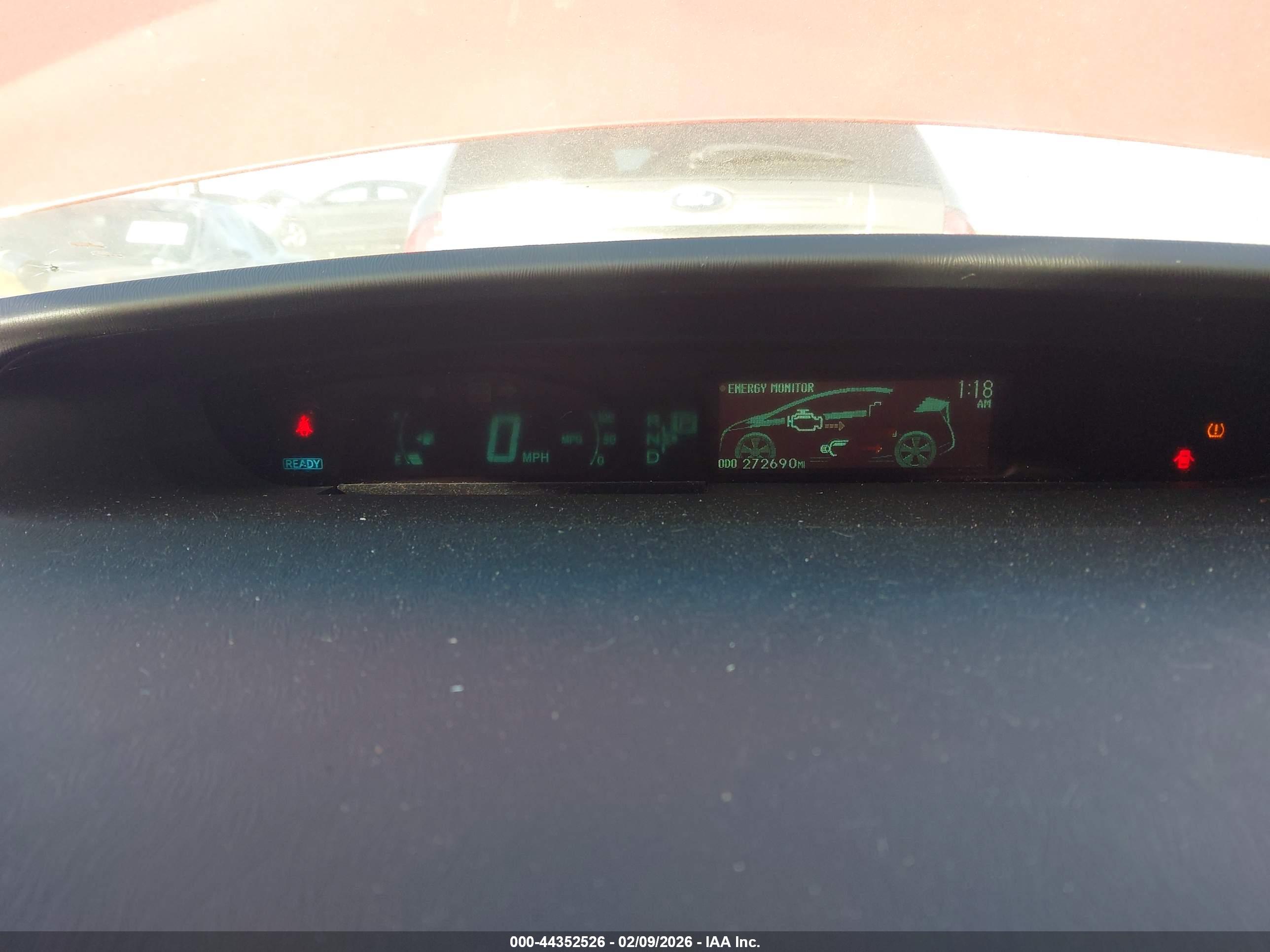 TOYOTA PRIUS image 7