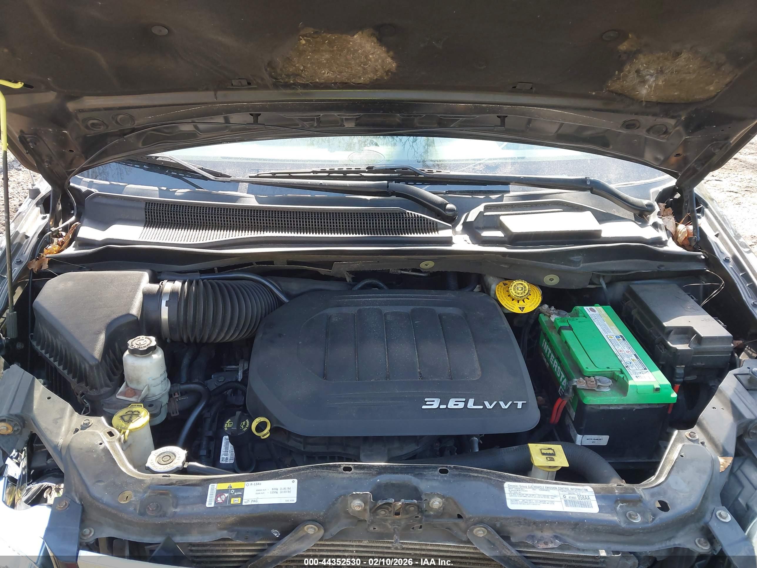 CHRYSLER TOWN image 10