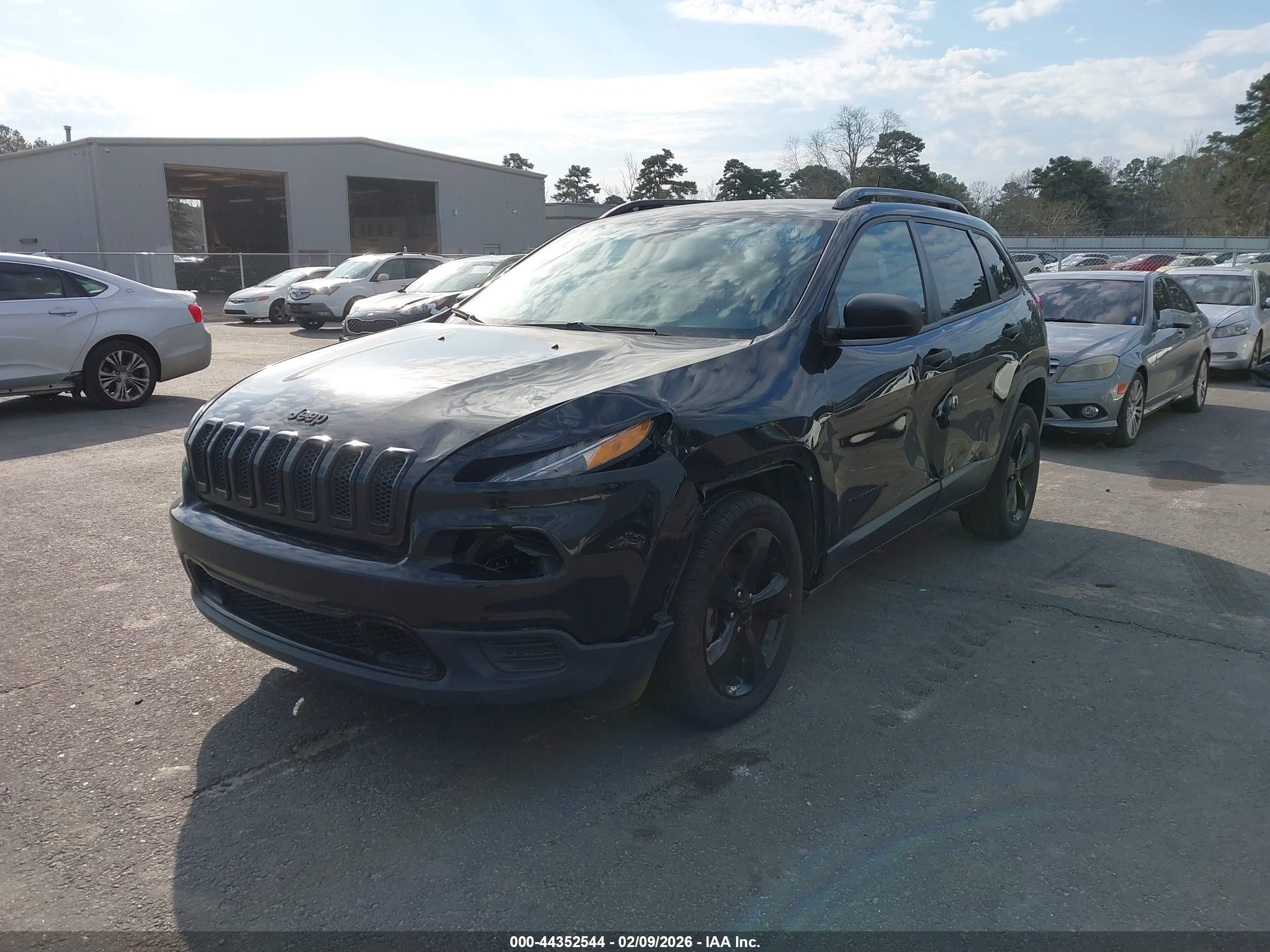 JEEP CHEROKEE image 2
