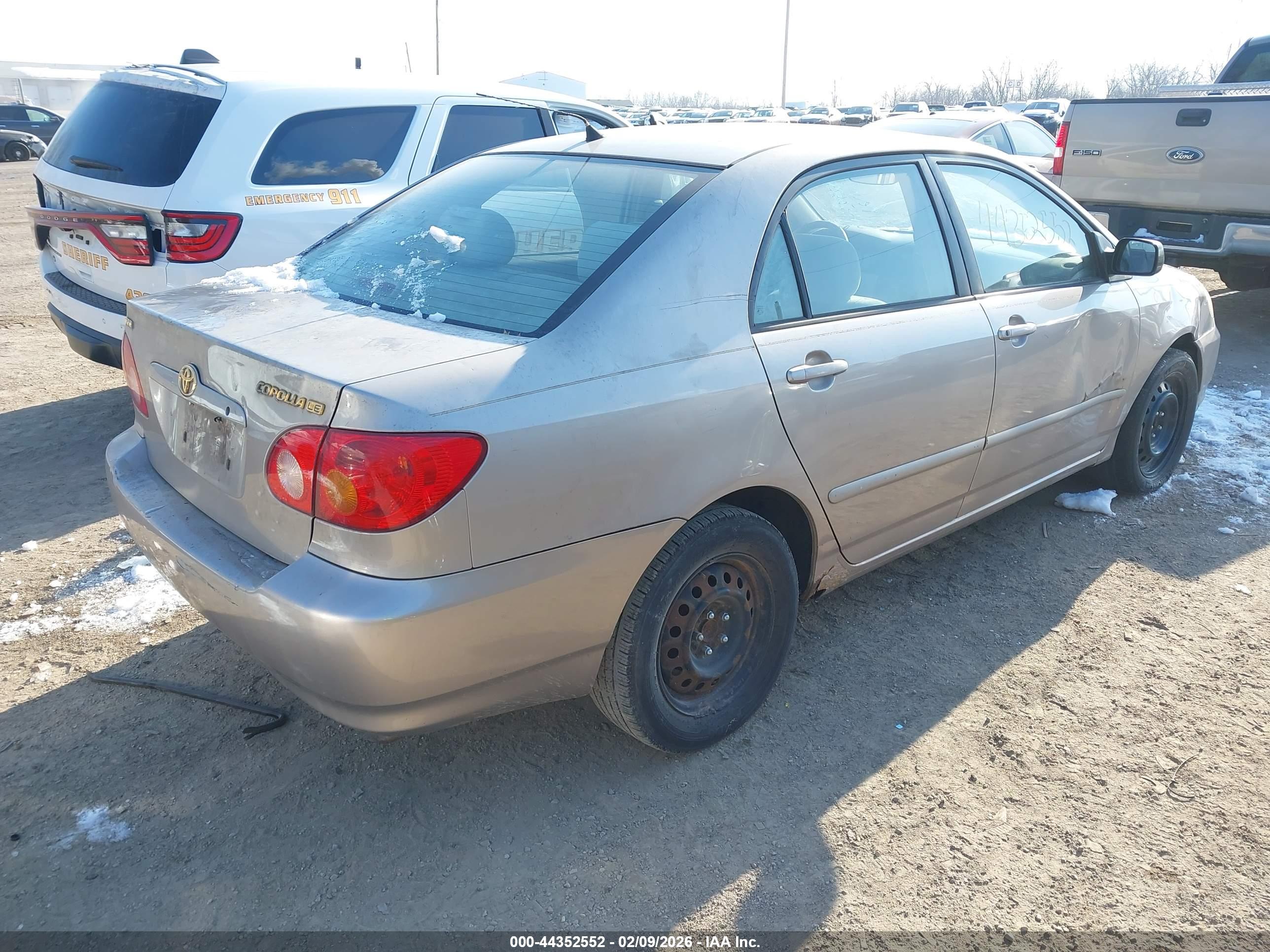TOYOTA COROLLA image 4