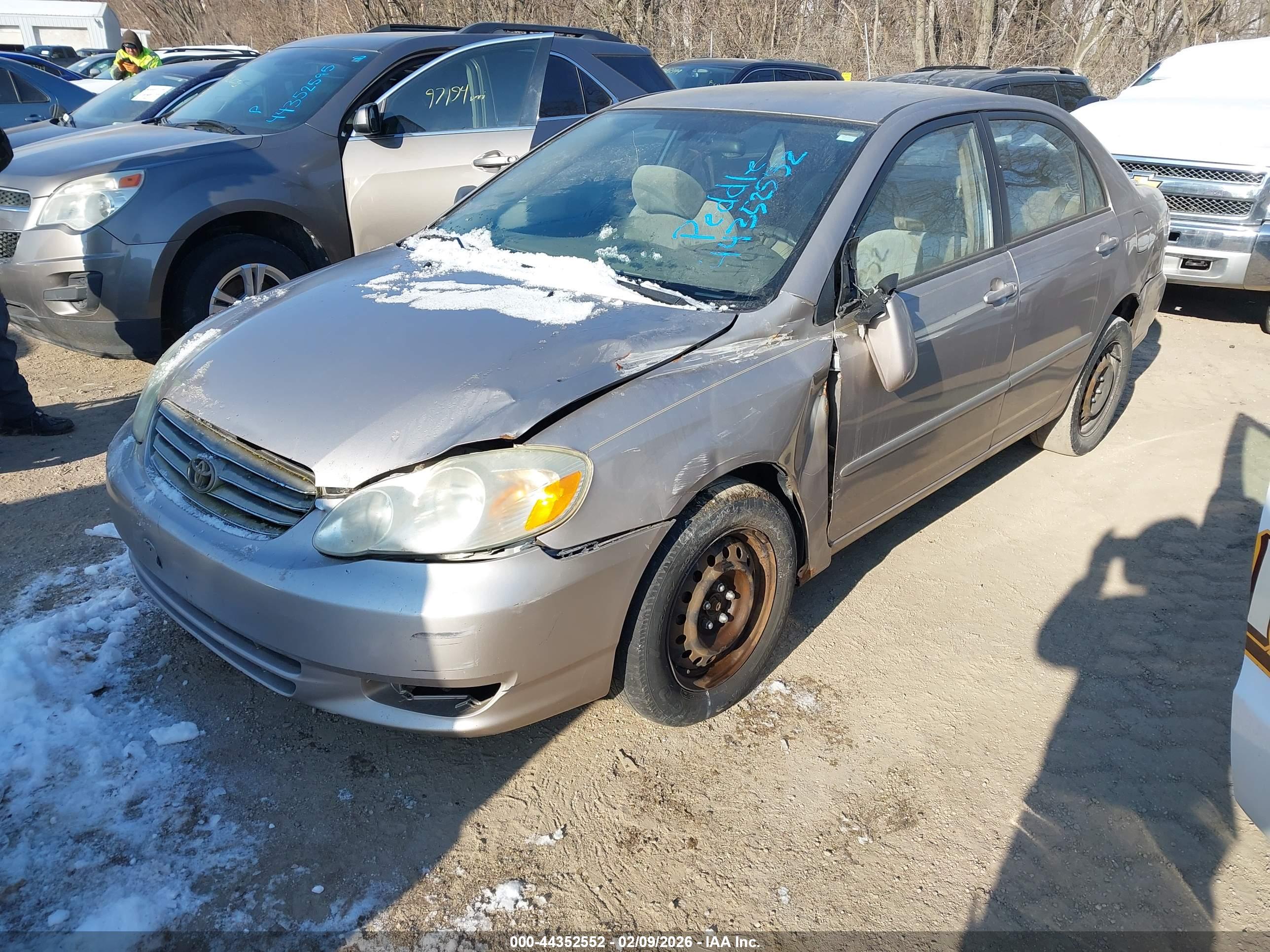 TOYOTA COROLLA image 6