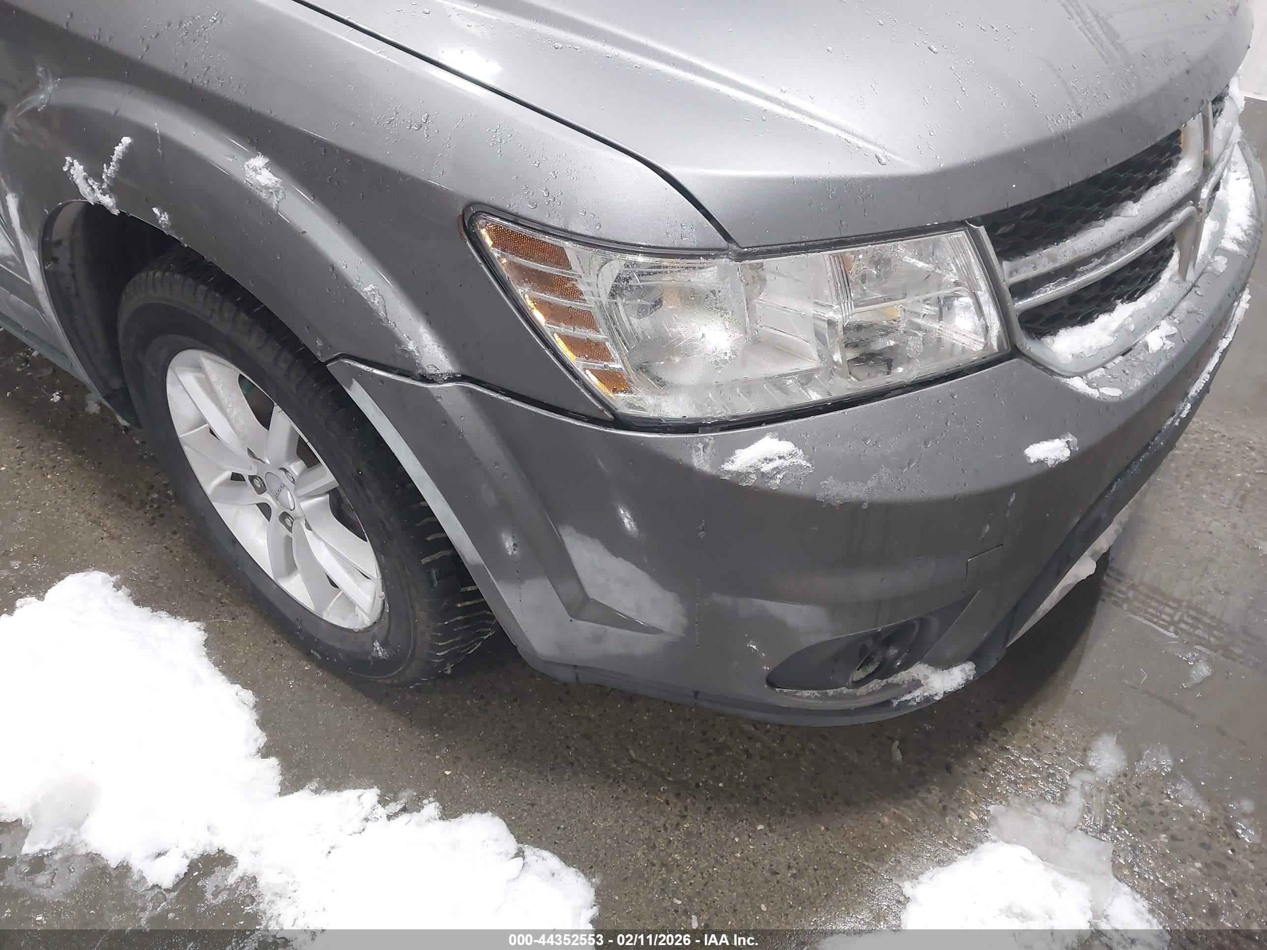 DODGE JOURNEY image 6