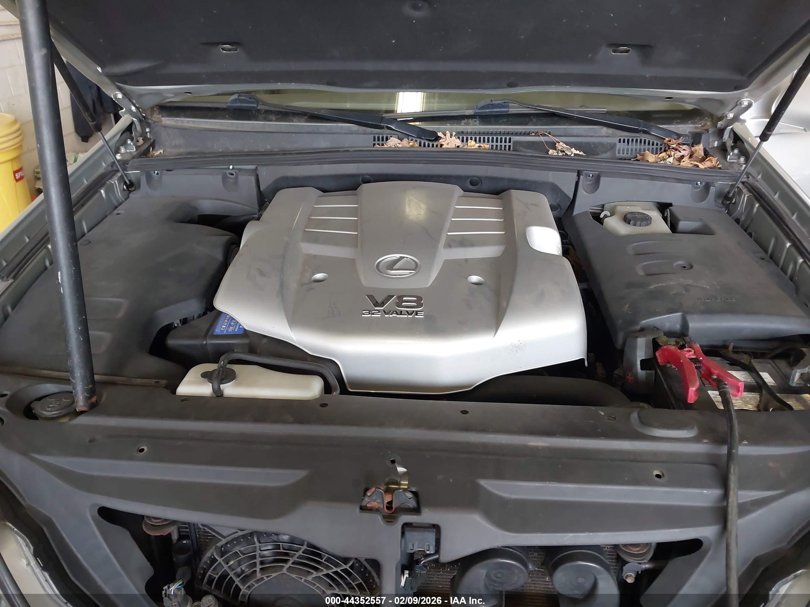 LEXUS GX image 6