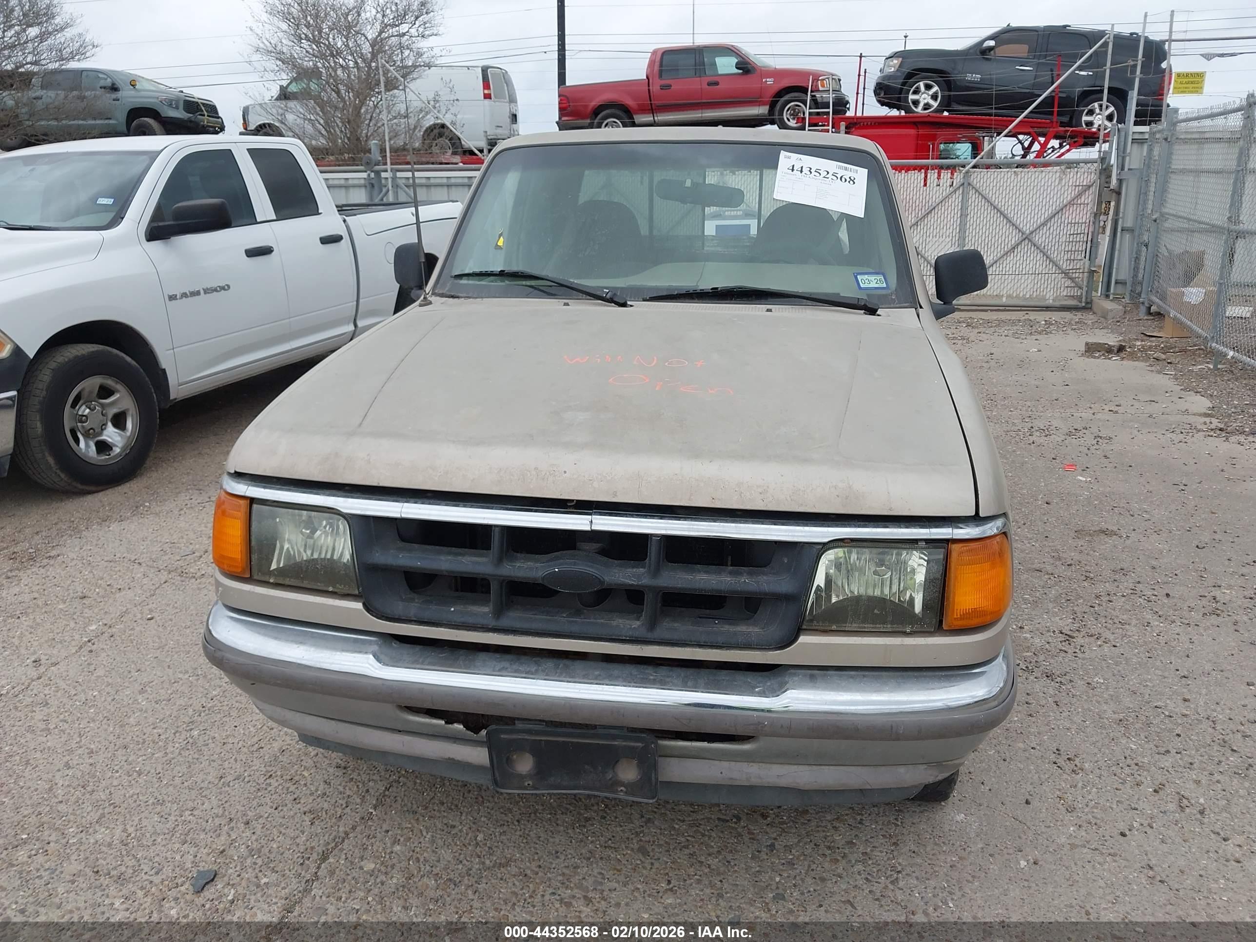 FORD RANGER image 6