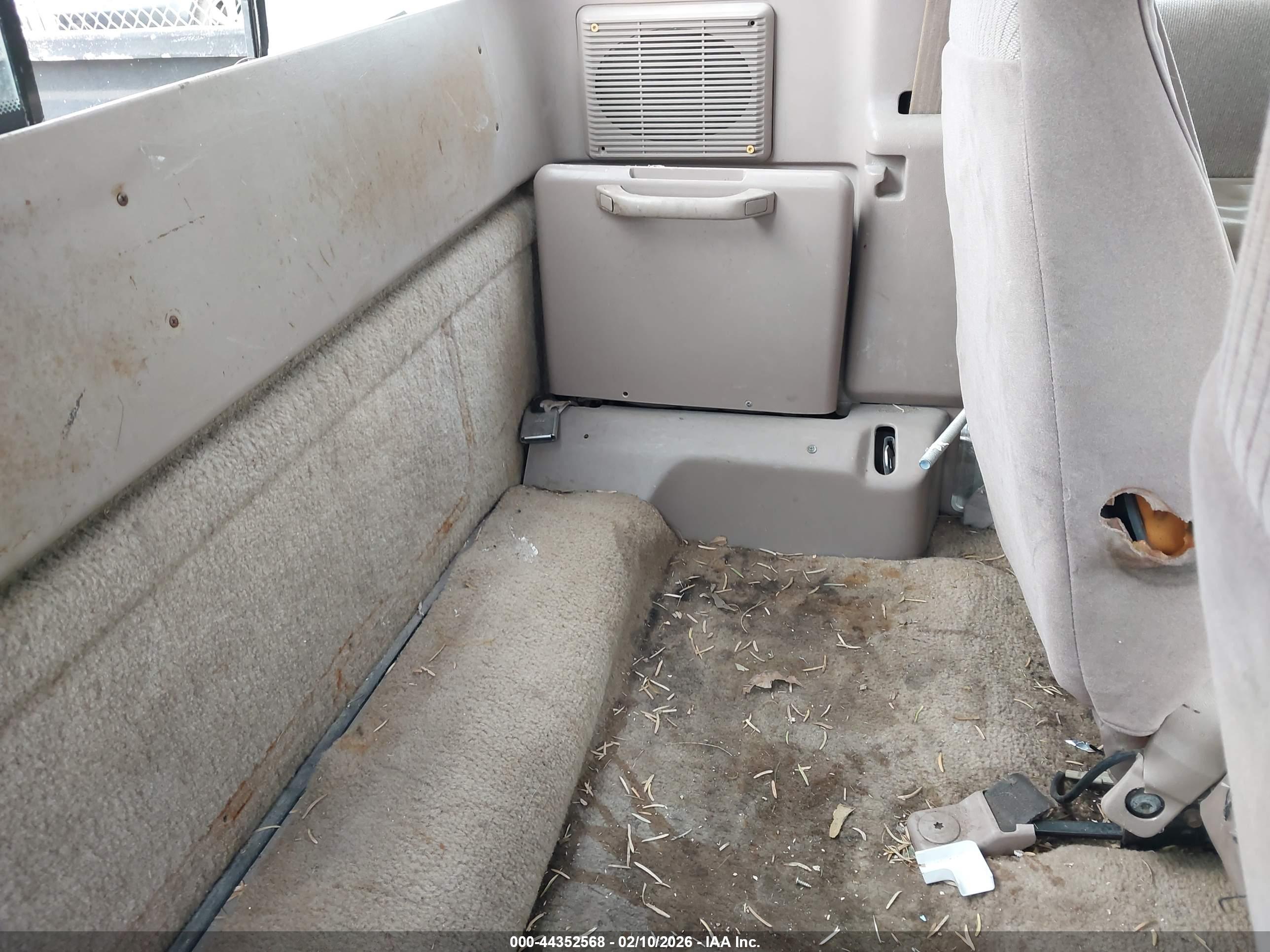 FORD RANGER image 8