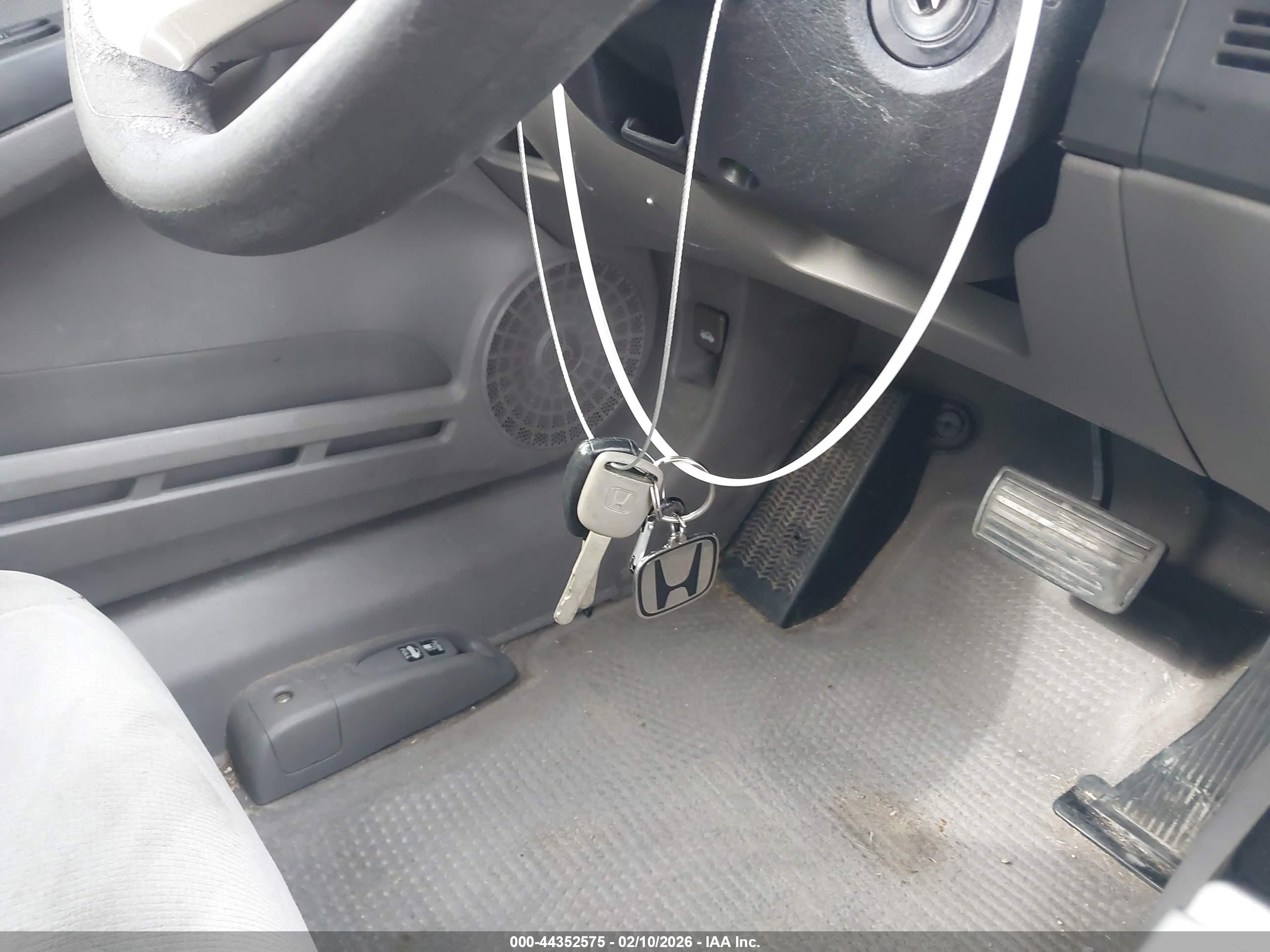 HONDA CIVIC image 11