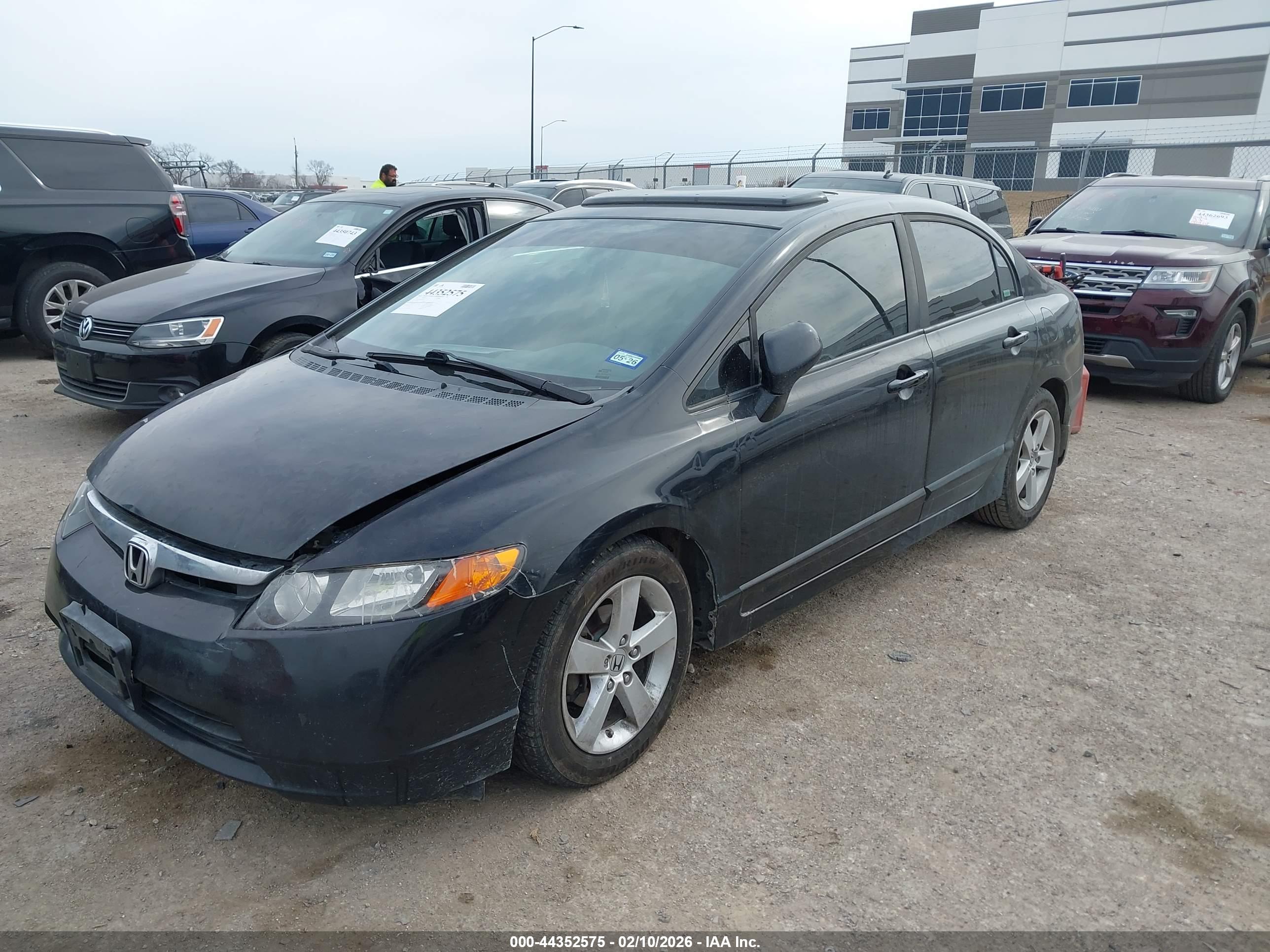 HONDA CIVIC image 2