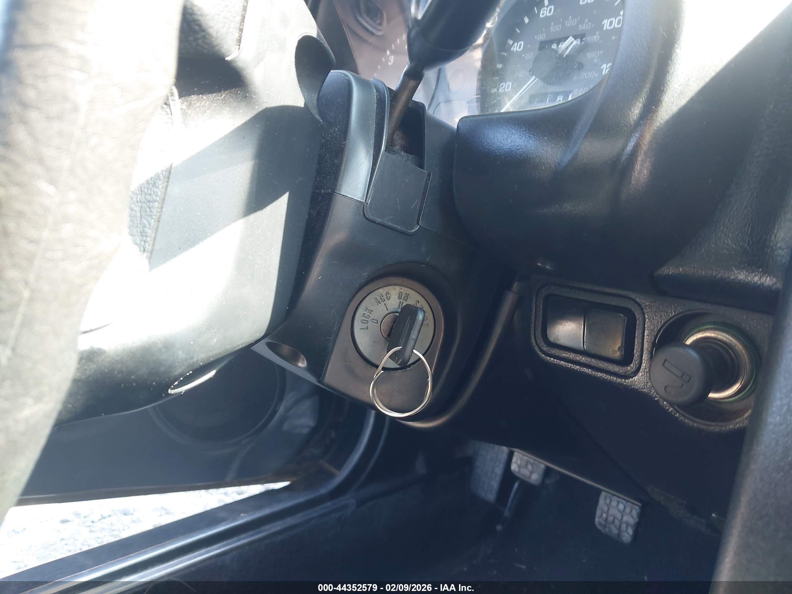 MAZDA MX-5 image 11
