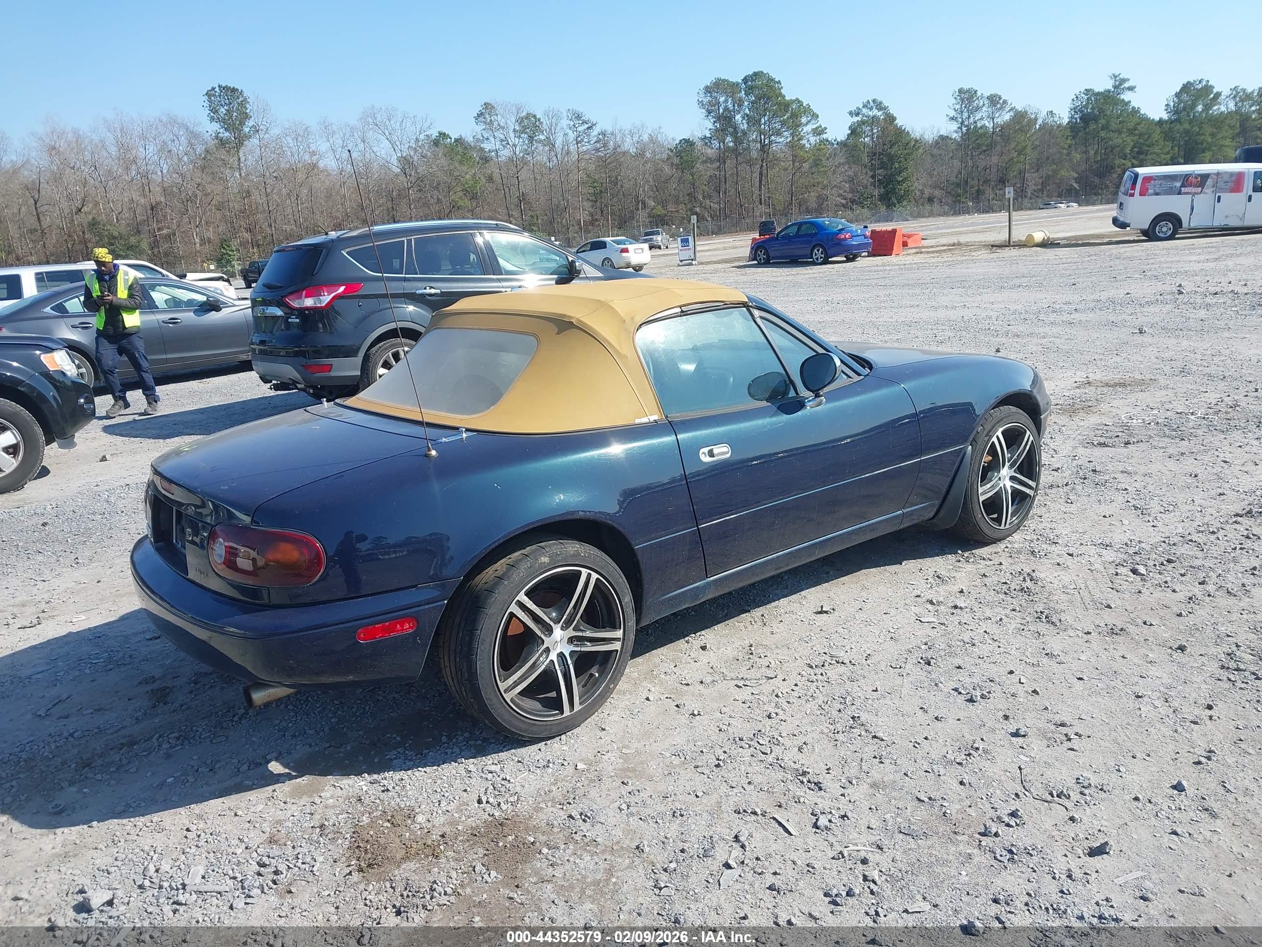 MAZDA MX-5 image 4