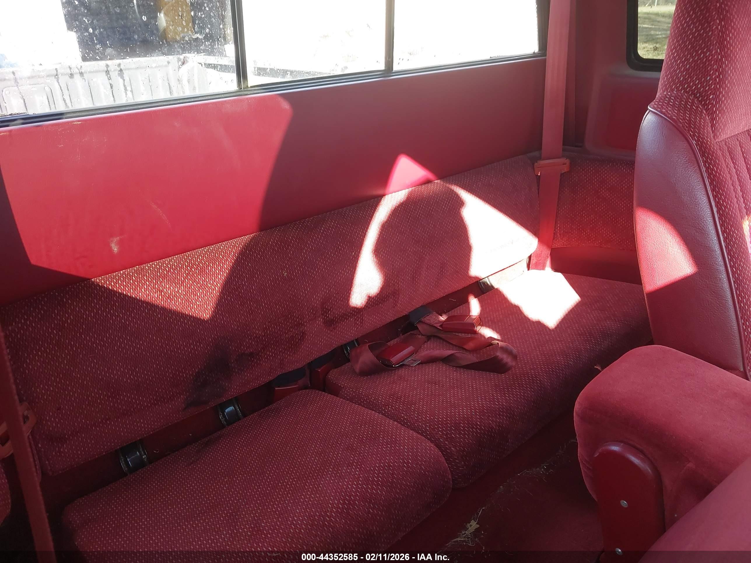 DODGE DAKOTA image 8