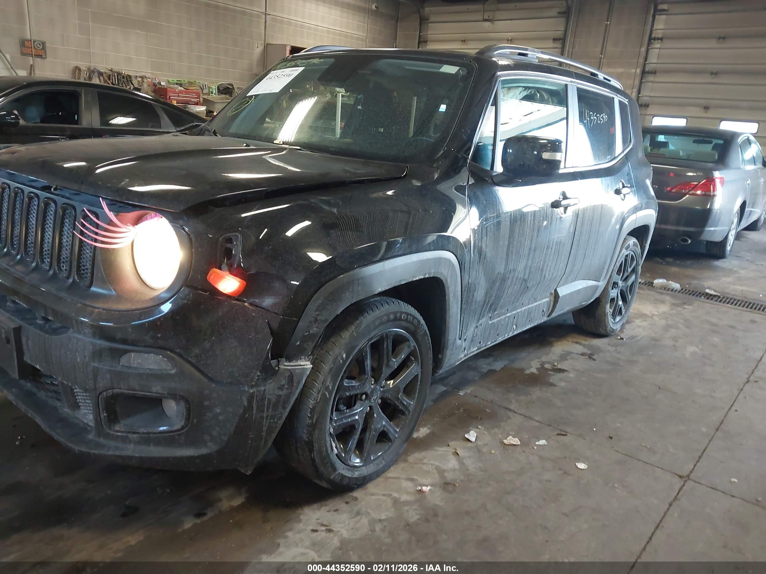 JEEP RENEGADE image 6