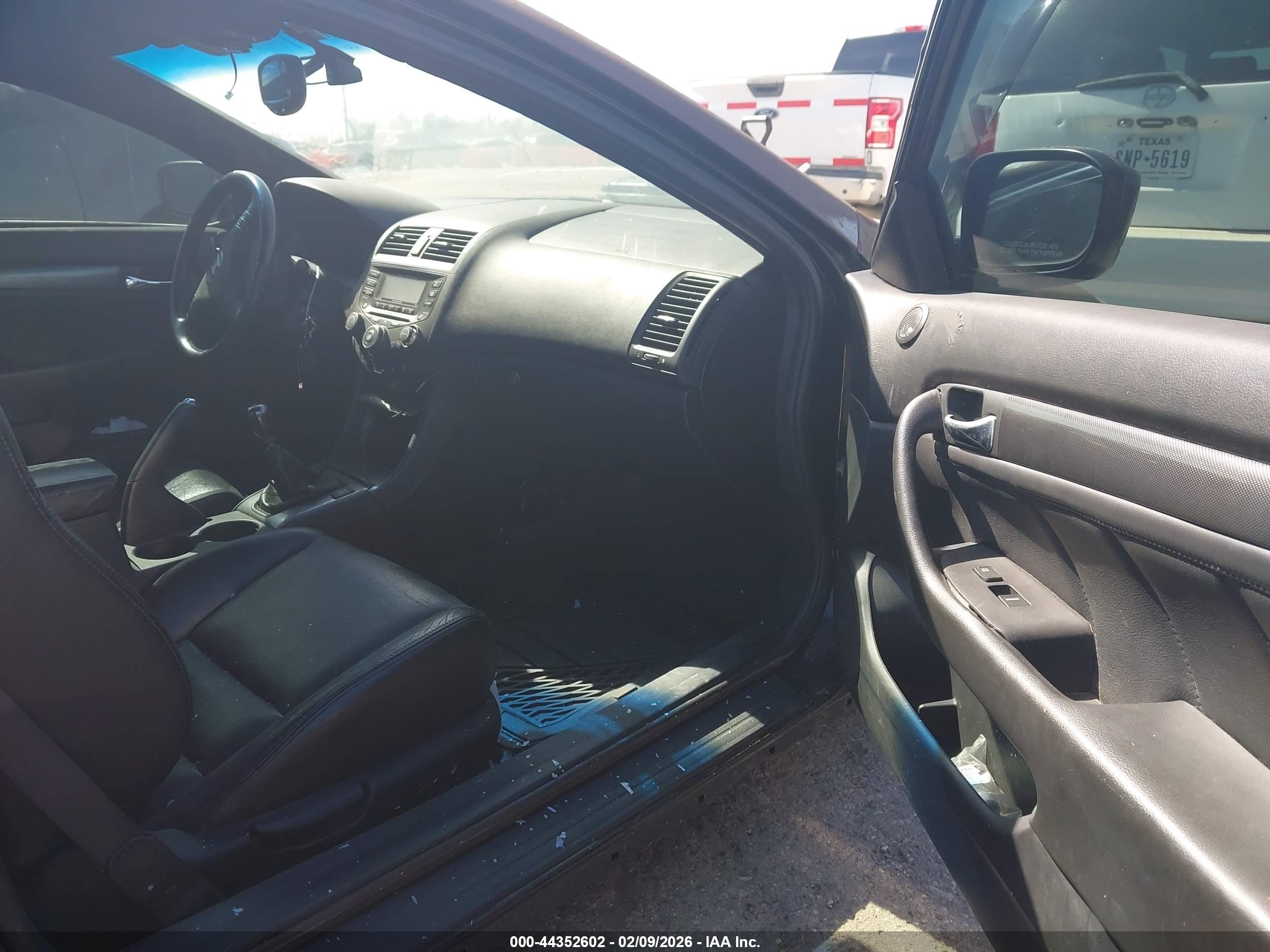 HONDA ACCORD image 5