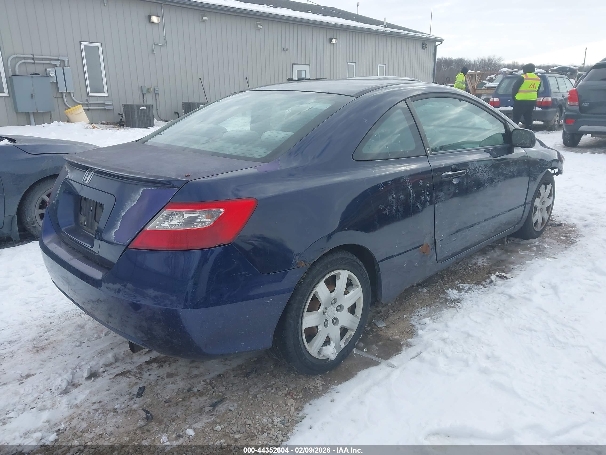 HONDA CIVIC image 4