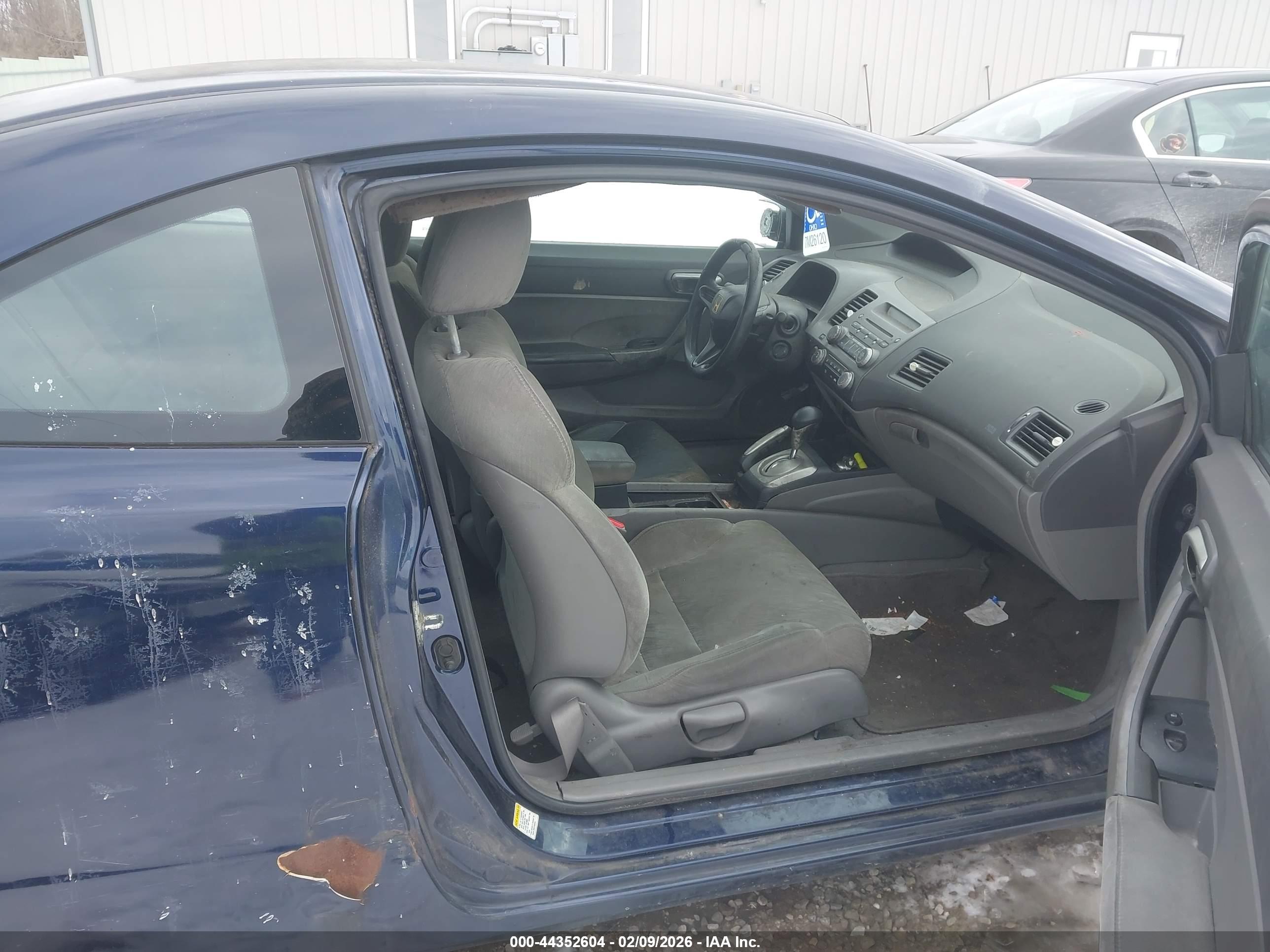 HONDA CIVIC image 5