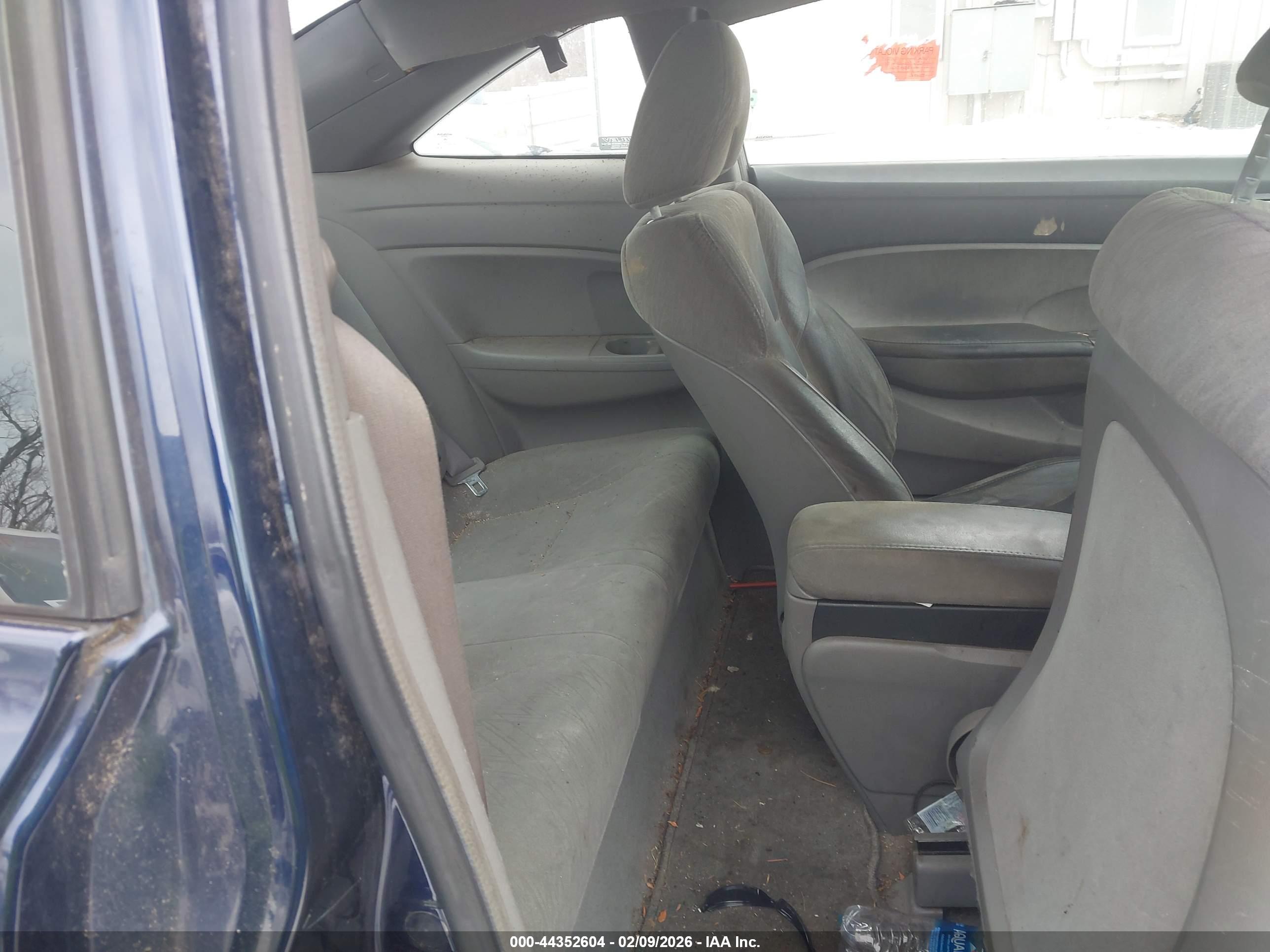 HONDA CIVIC image 8