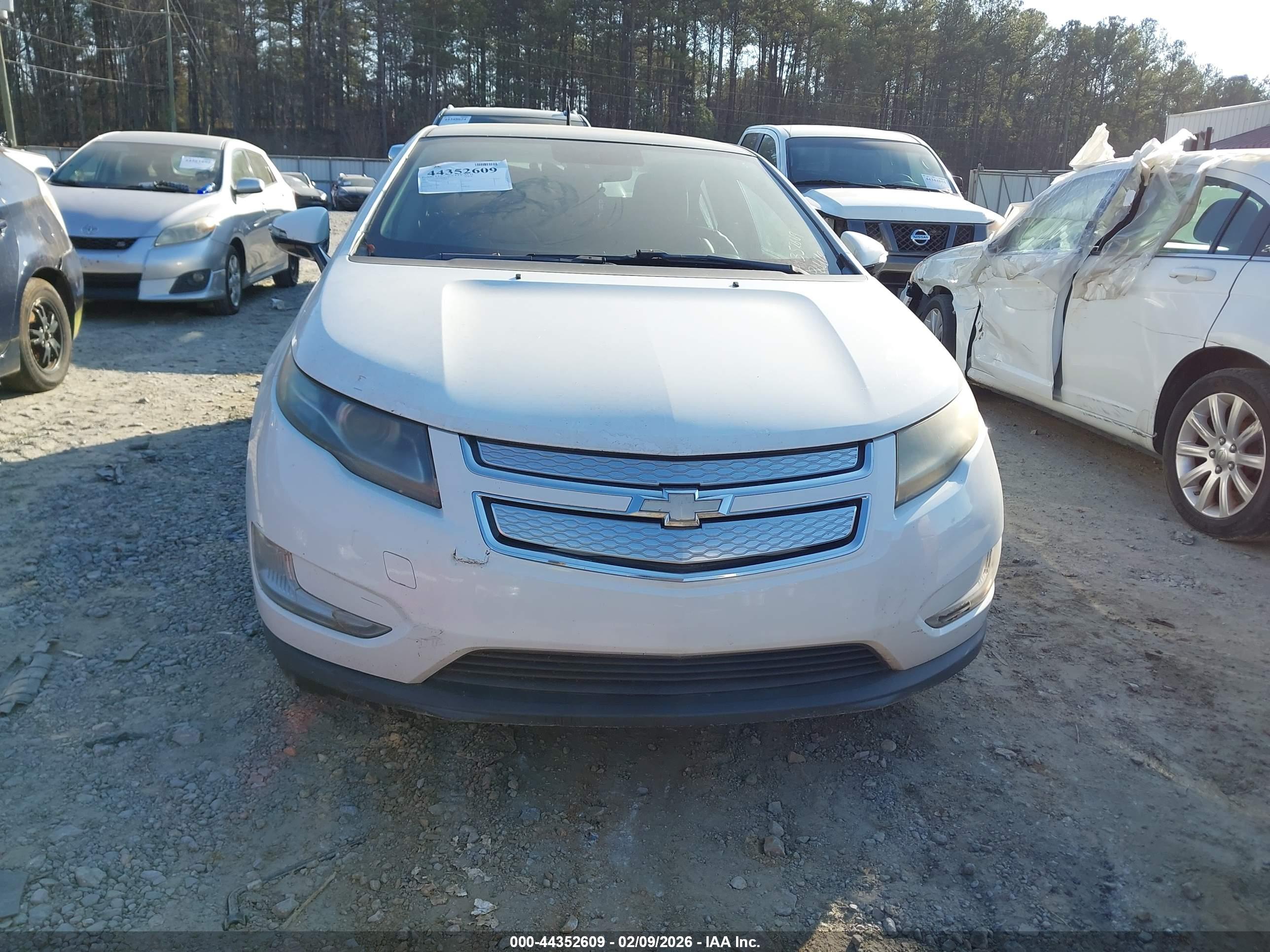 CHEVROLET VOLT image 6