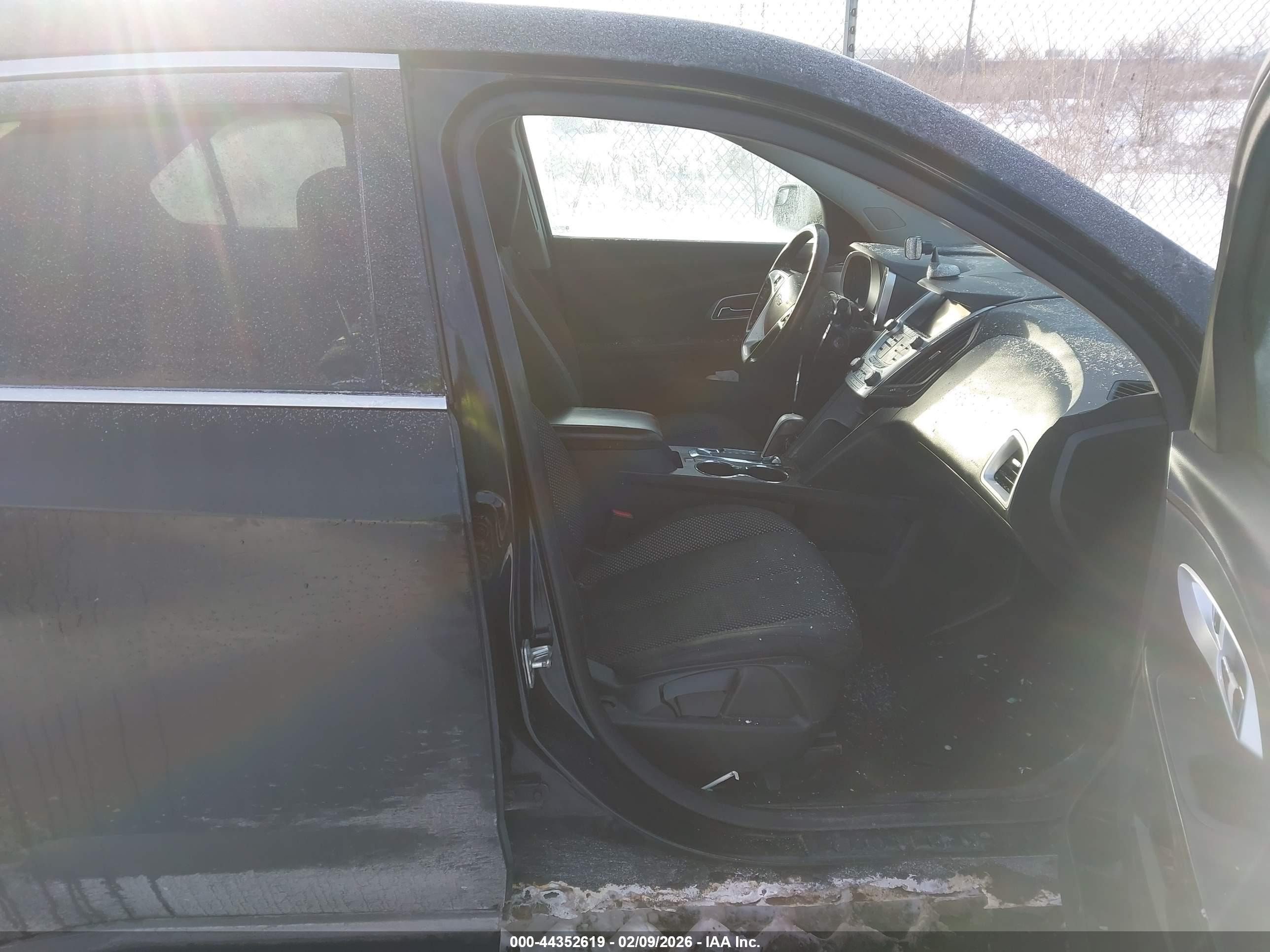 CHEVROLET EQUINOX image 5