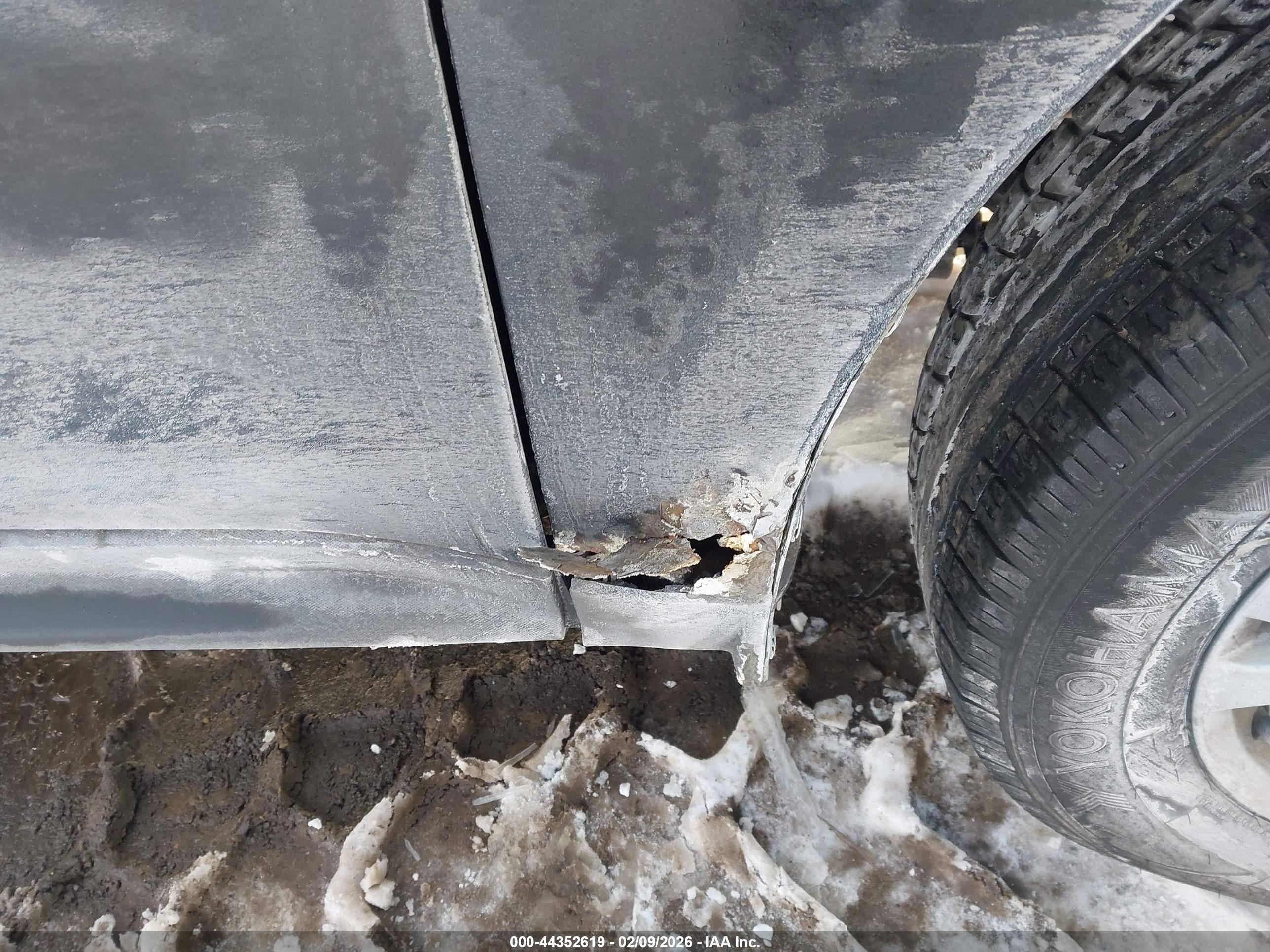 CHEVROLET EQUINOX image 6