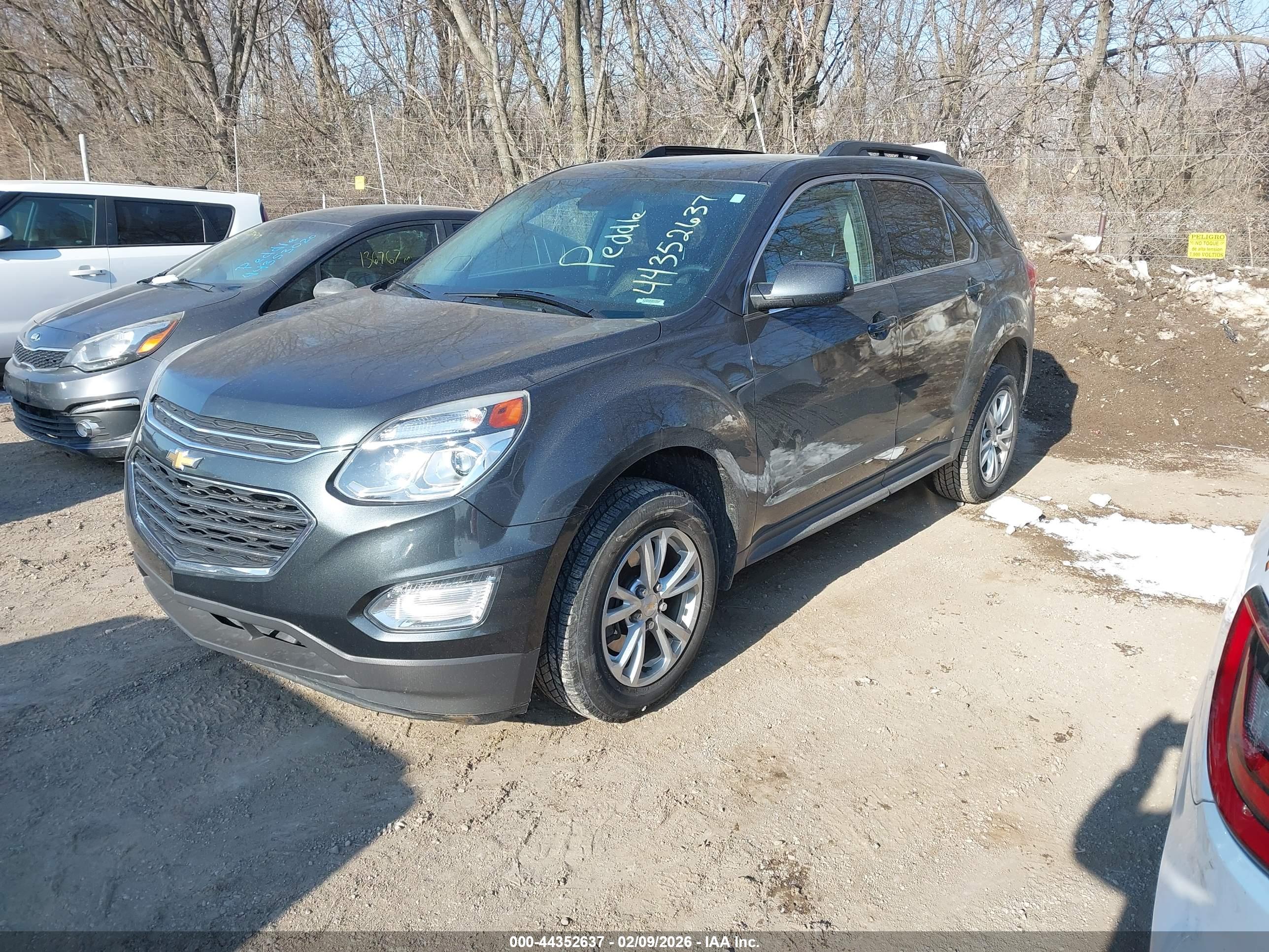 CHEVROLET EQUINOX image 2