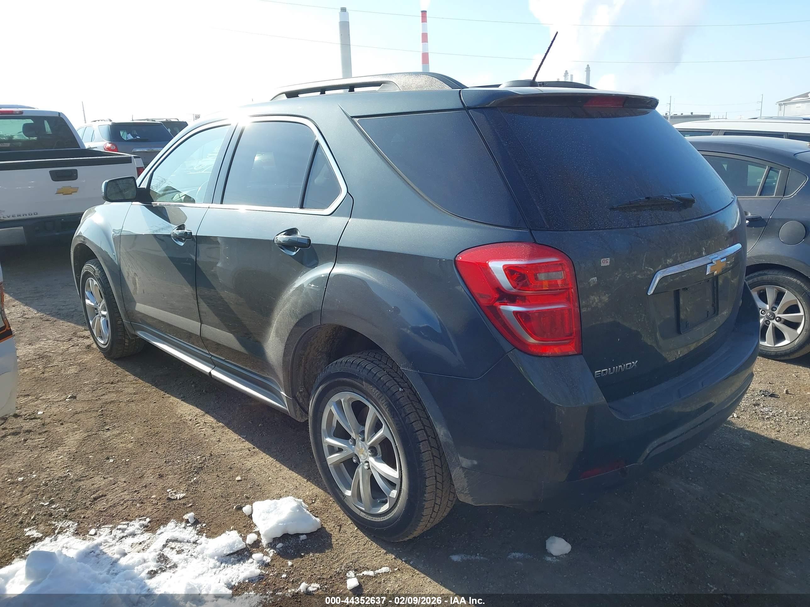CHEVROLET EQUINOX image 3
