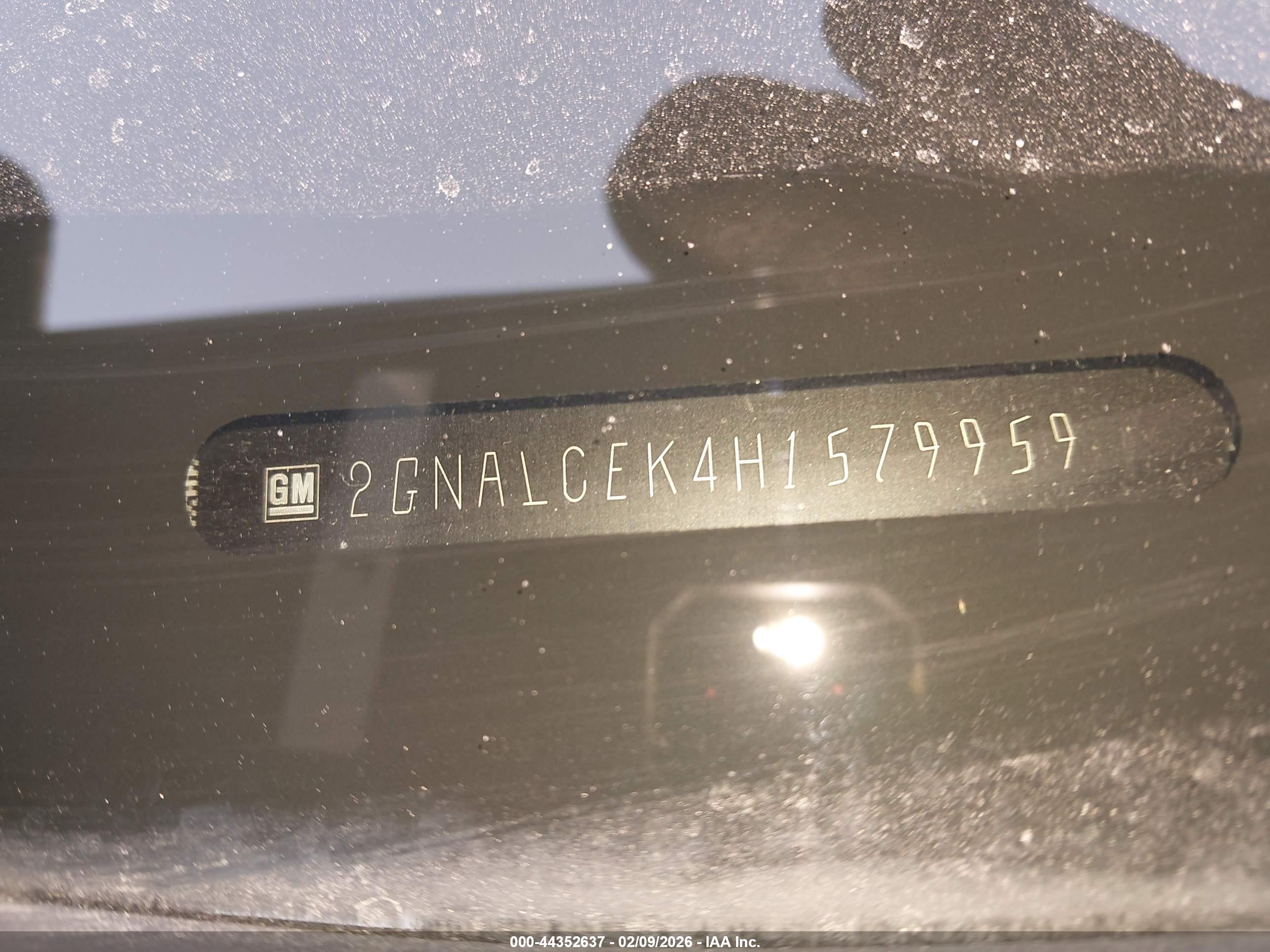 CHEVROLET EQUINOX image 9