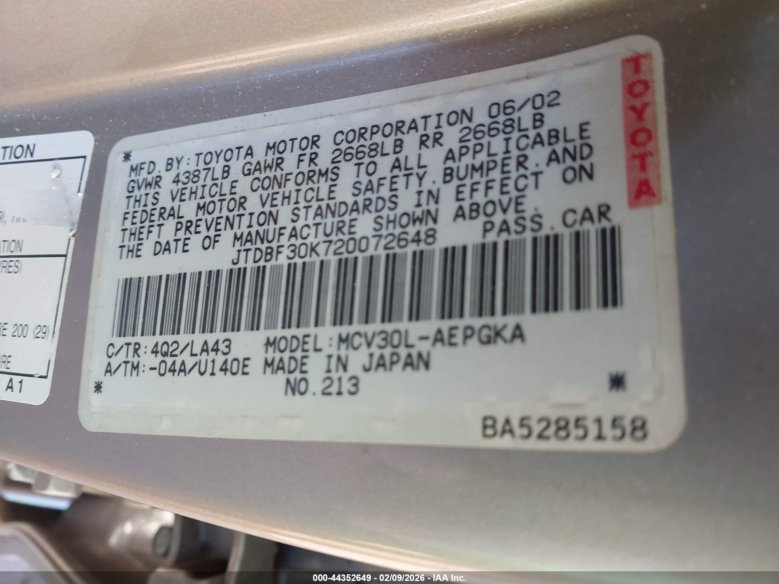 TOYOTA CAMRY image 9