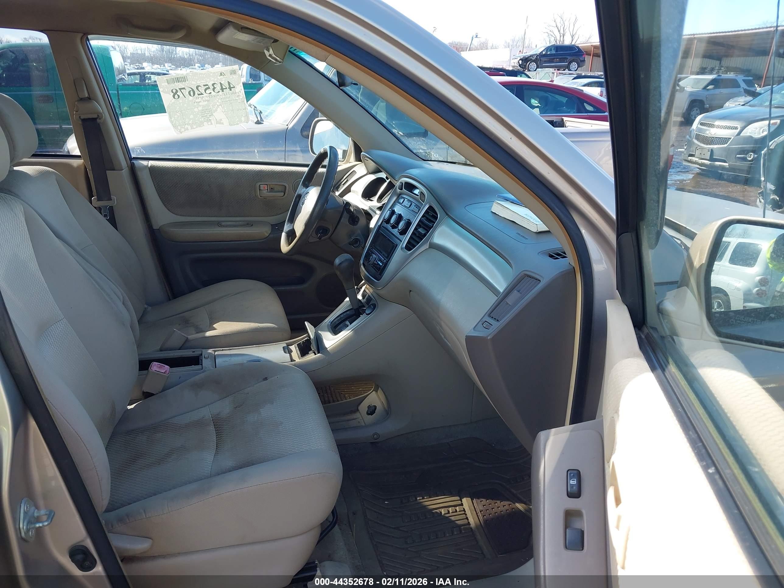 TOYOTA HIGHLANDER image 5