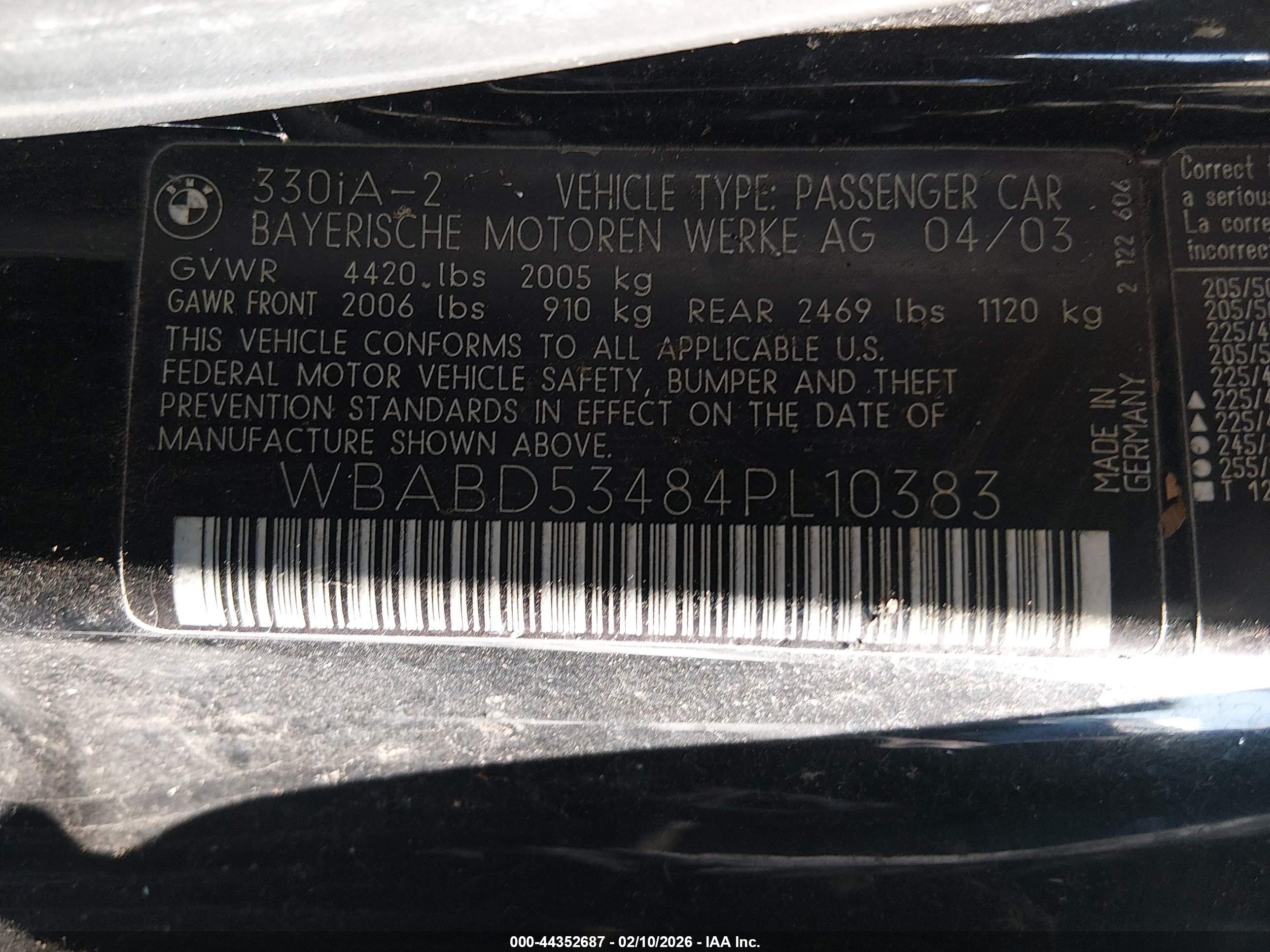 BMW 330CI image 9