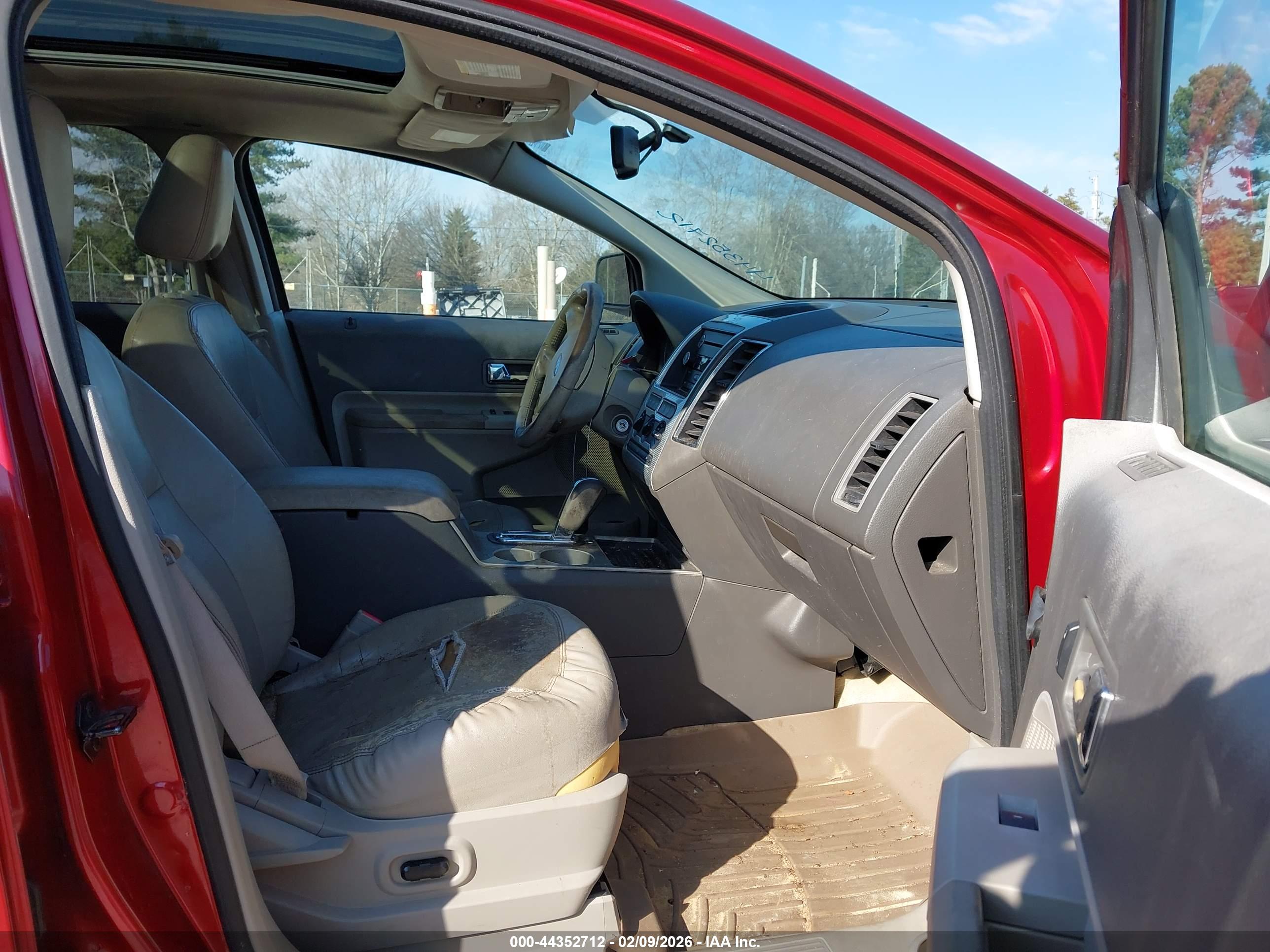 FORD EDGE image 5