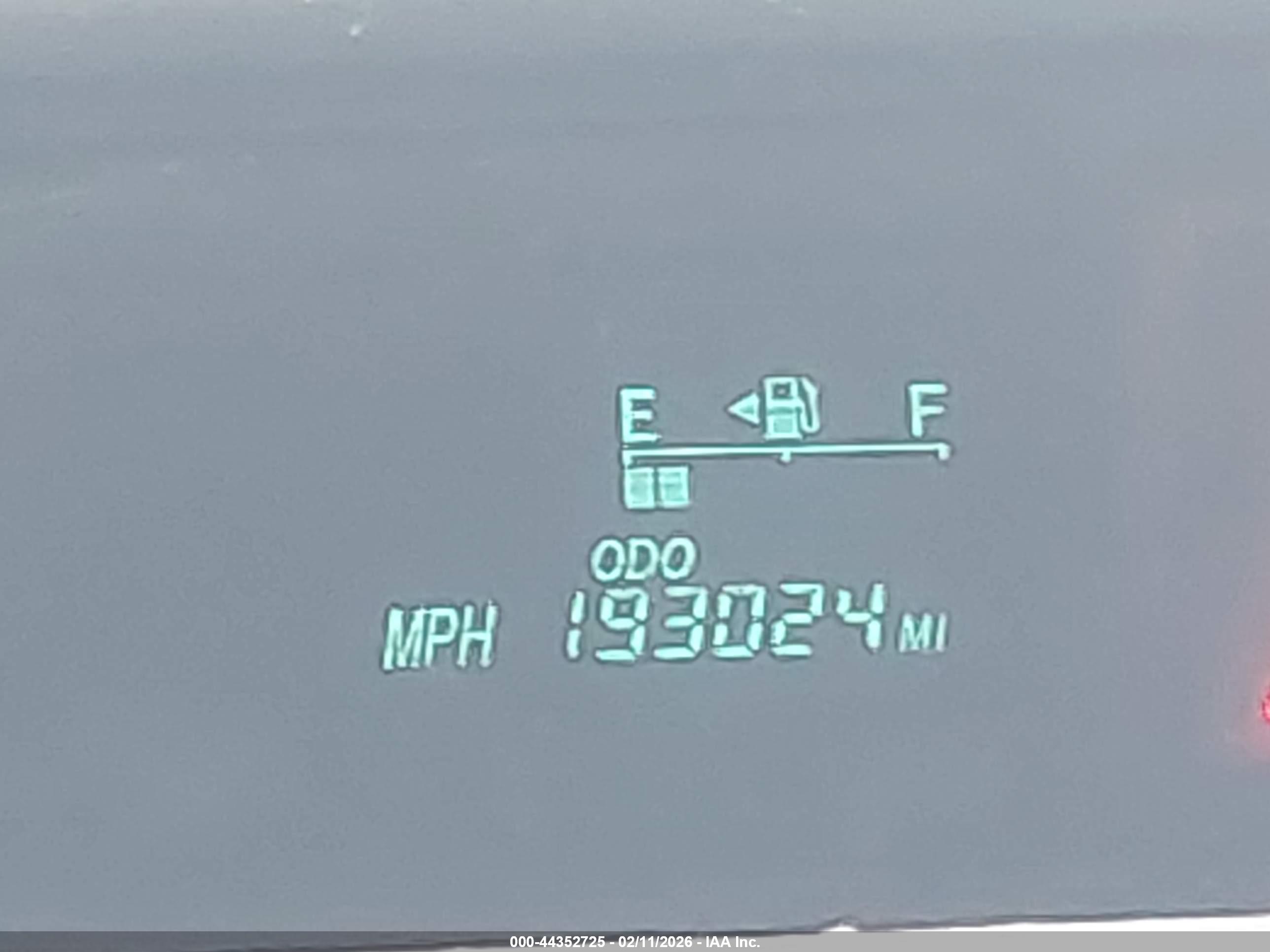 TOYOTA PRIUS image 7