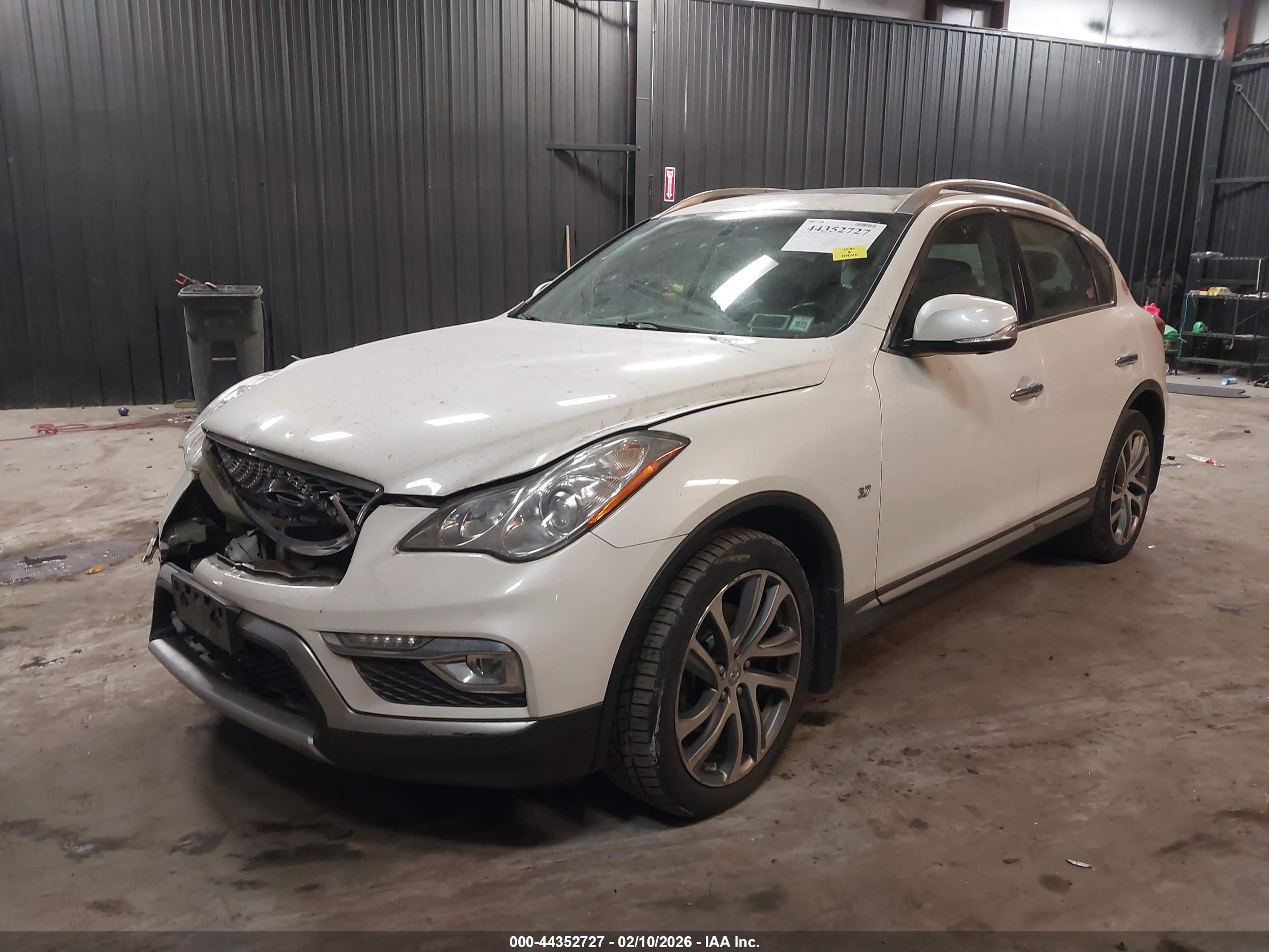 INFINITI QX50 image 2