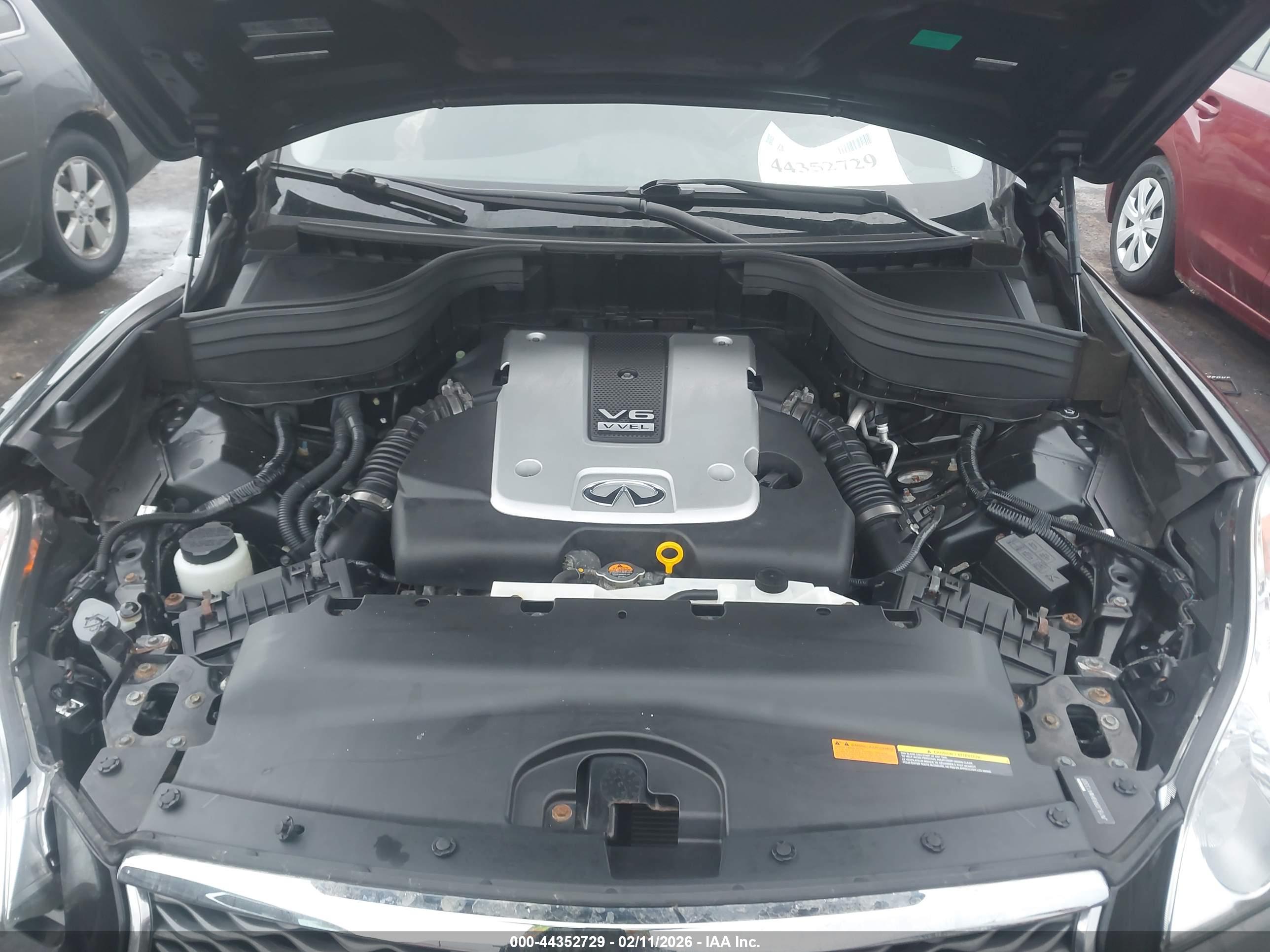 INFINITI QX50 image 10
