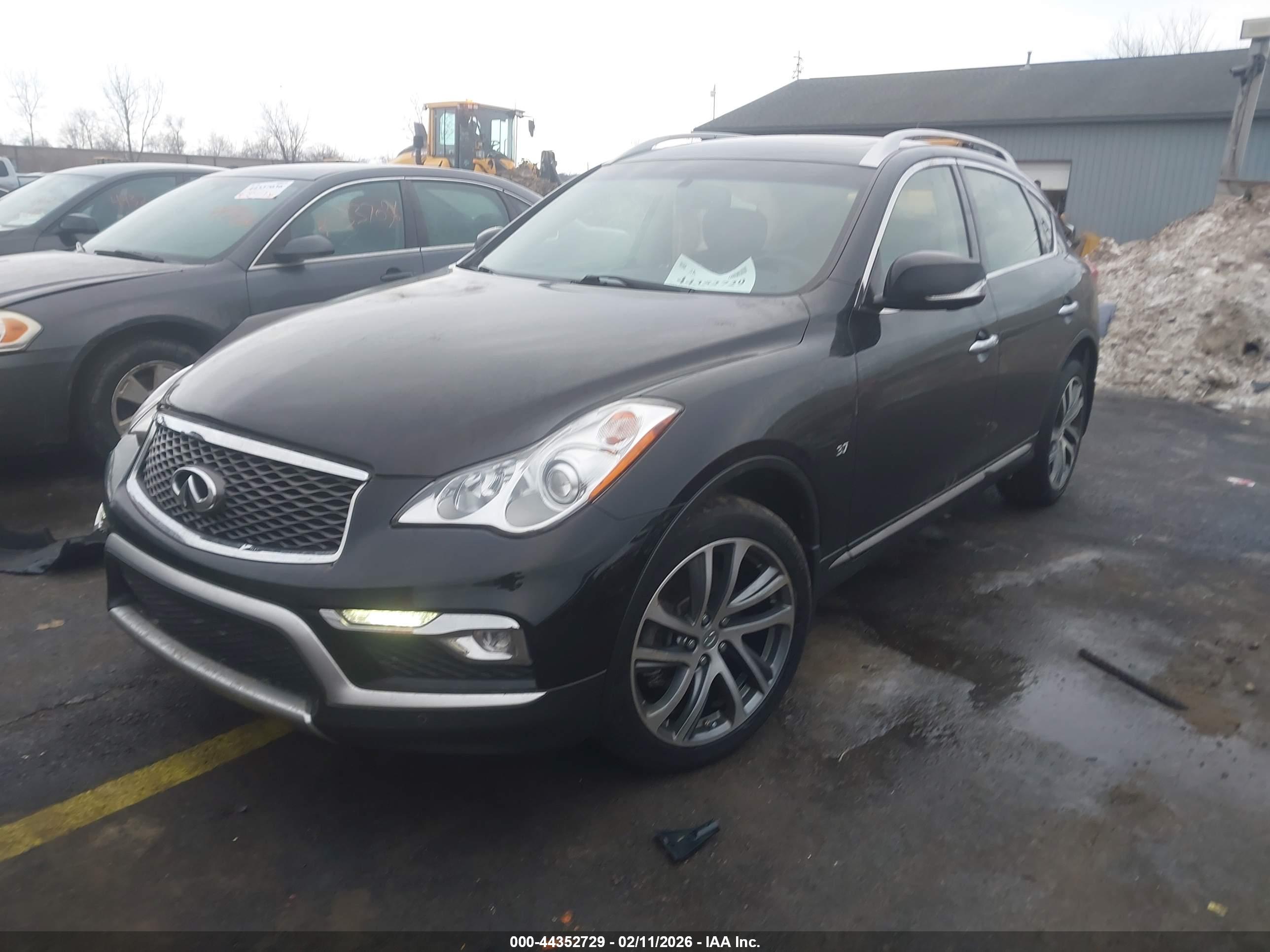 INFINITI QX50 image 2