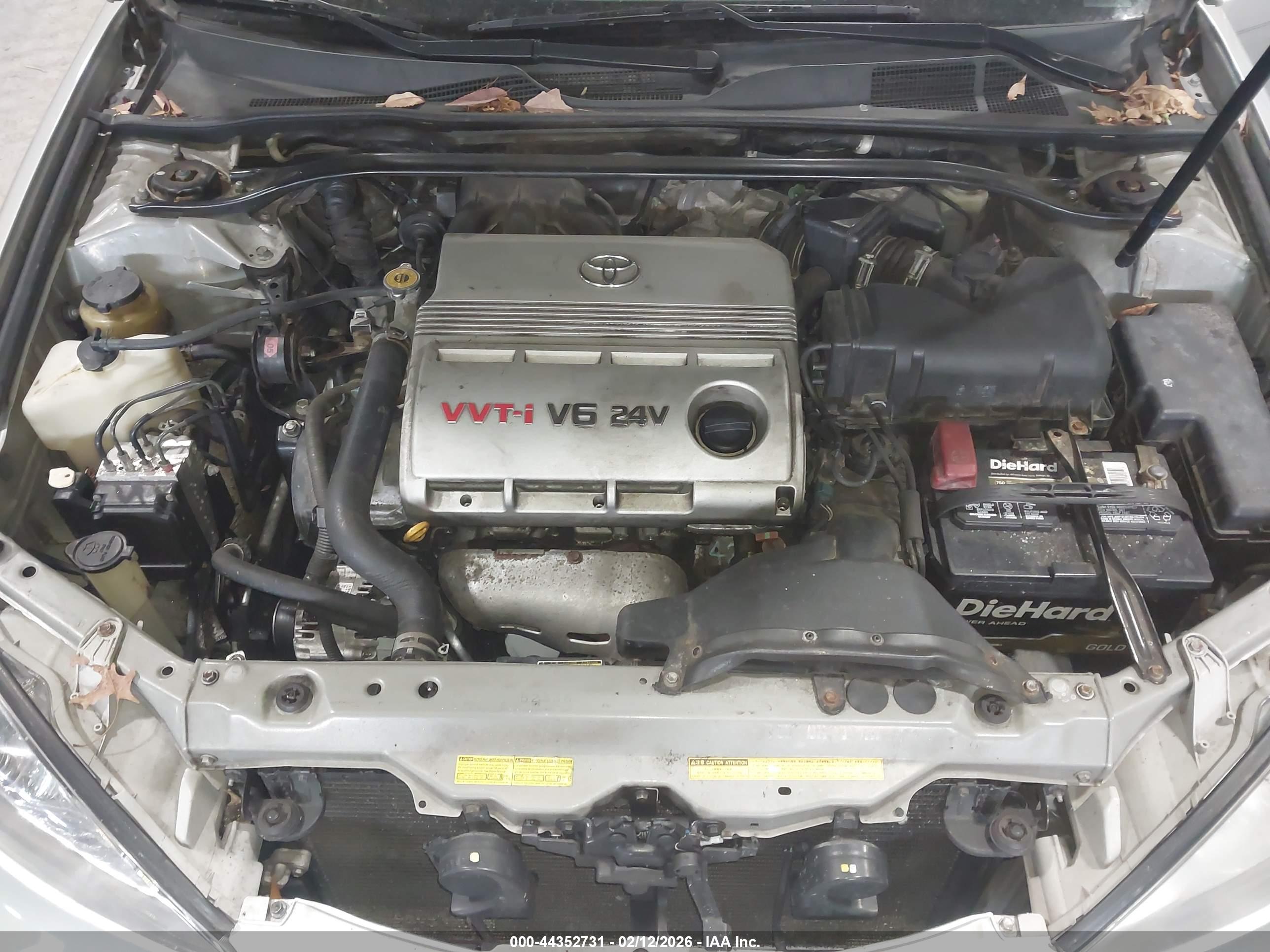TOYOTA CAMRY image 10