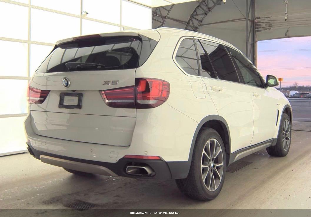 BMW X5 image 4