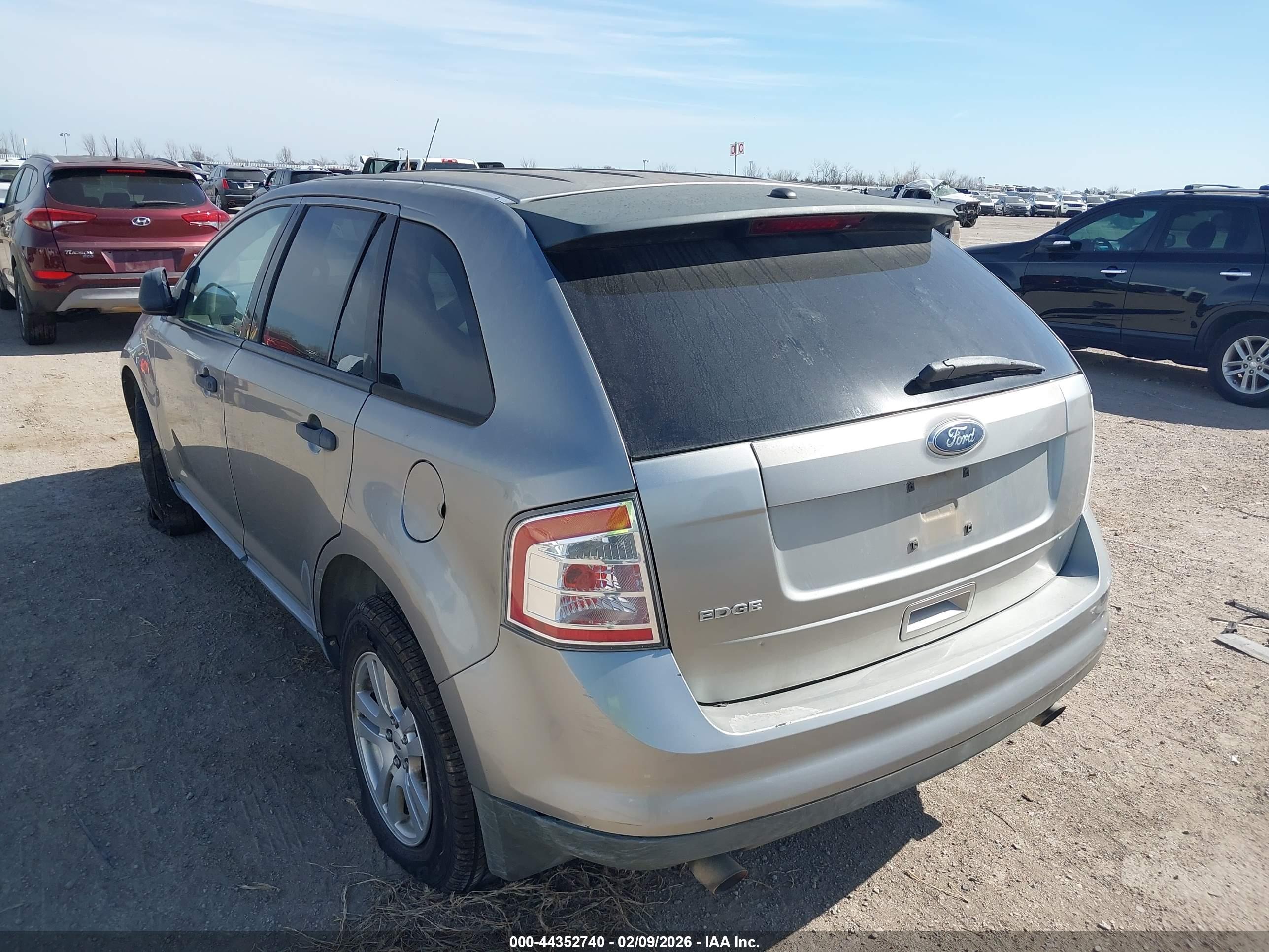 FORD EDGE image 3