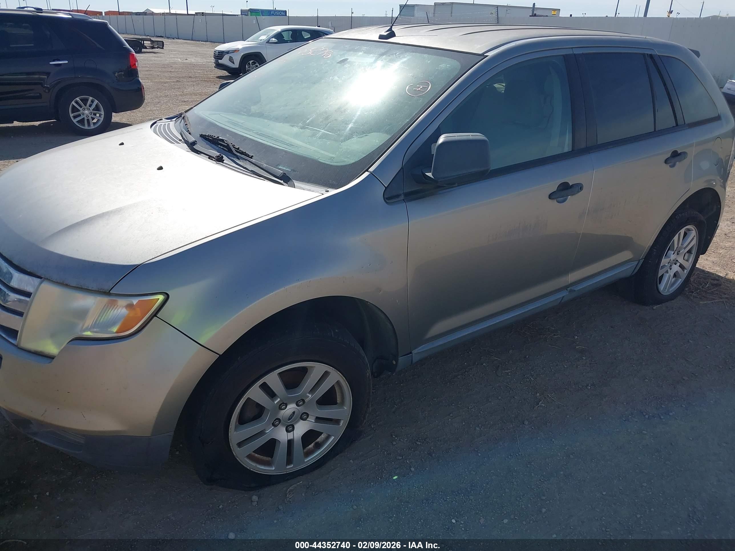 FORD EDGE image 6