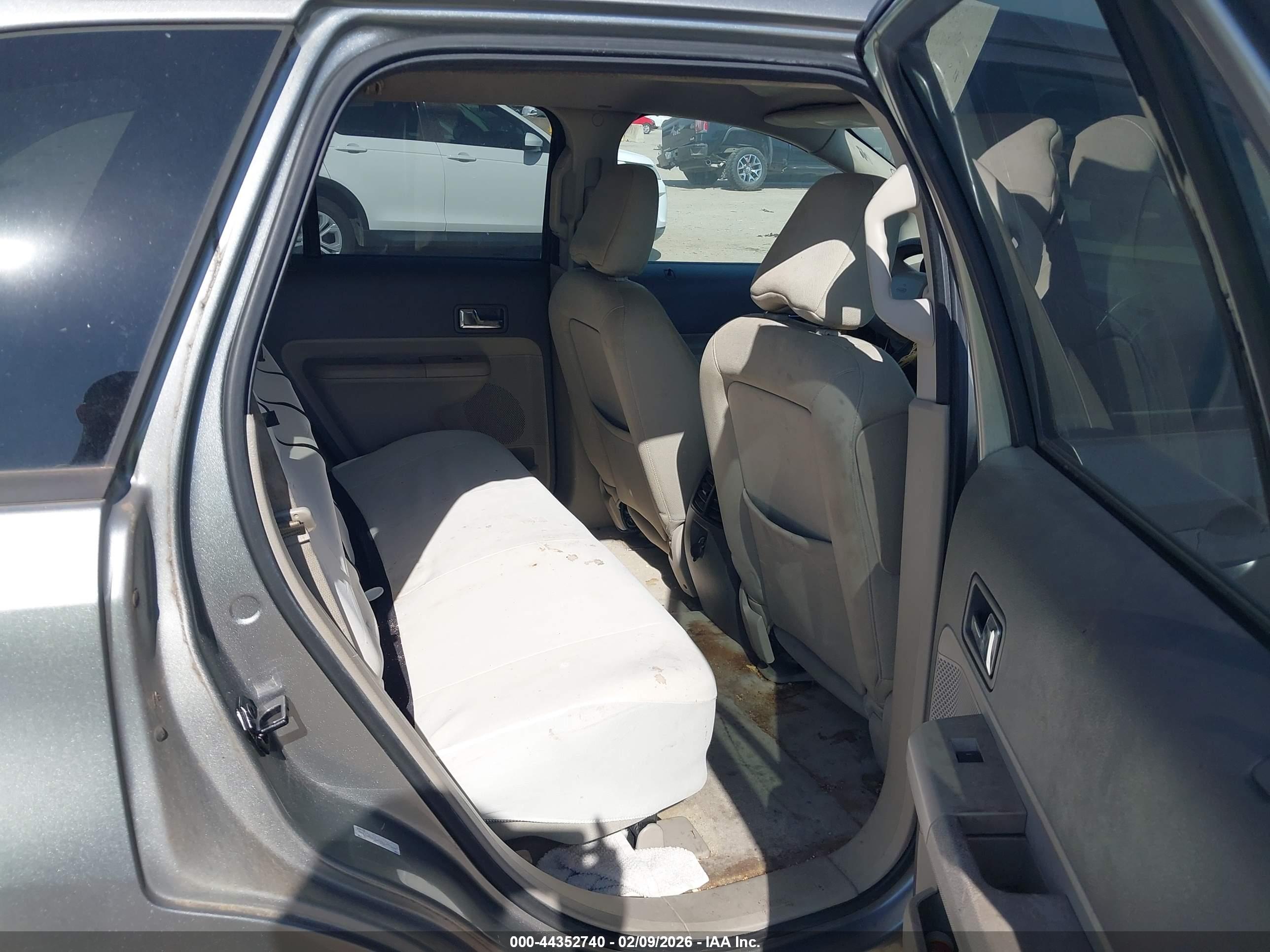 FORD EDGE image 8