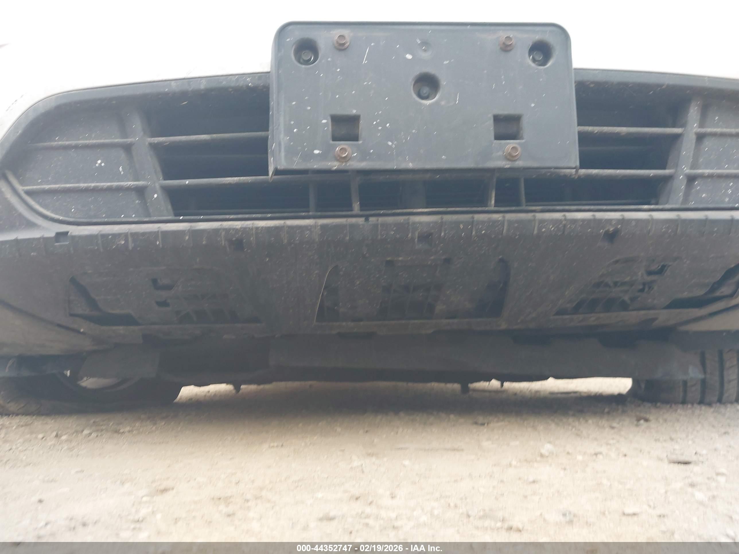 FORD ESCAPE image 6