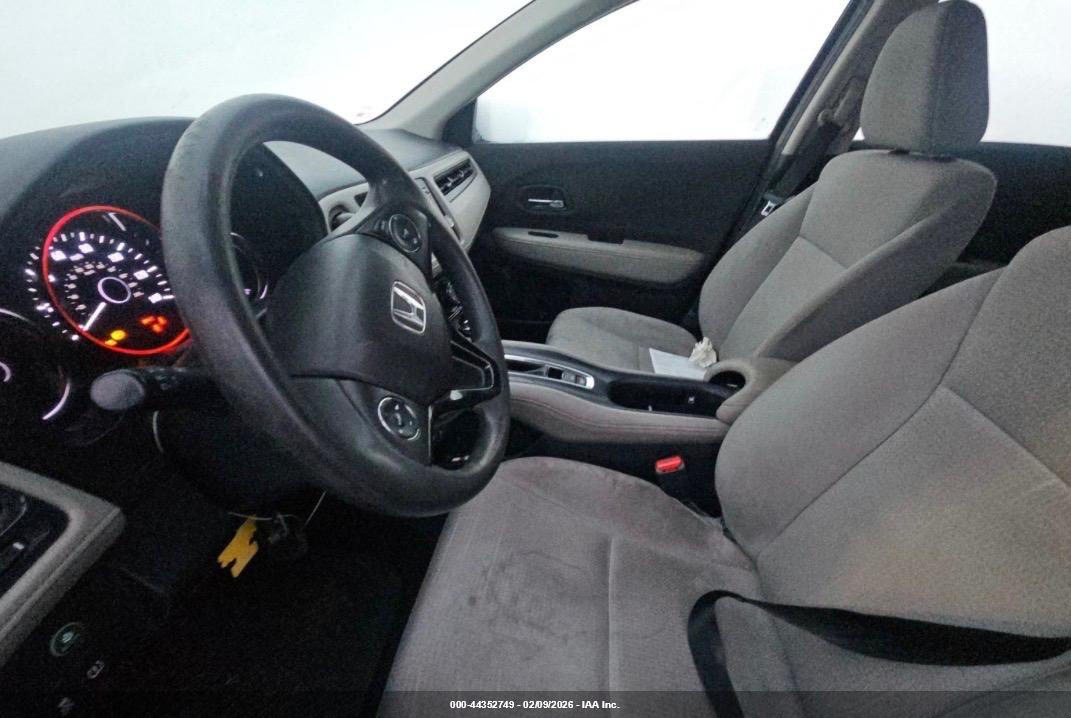 HONDA HR-V image 5