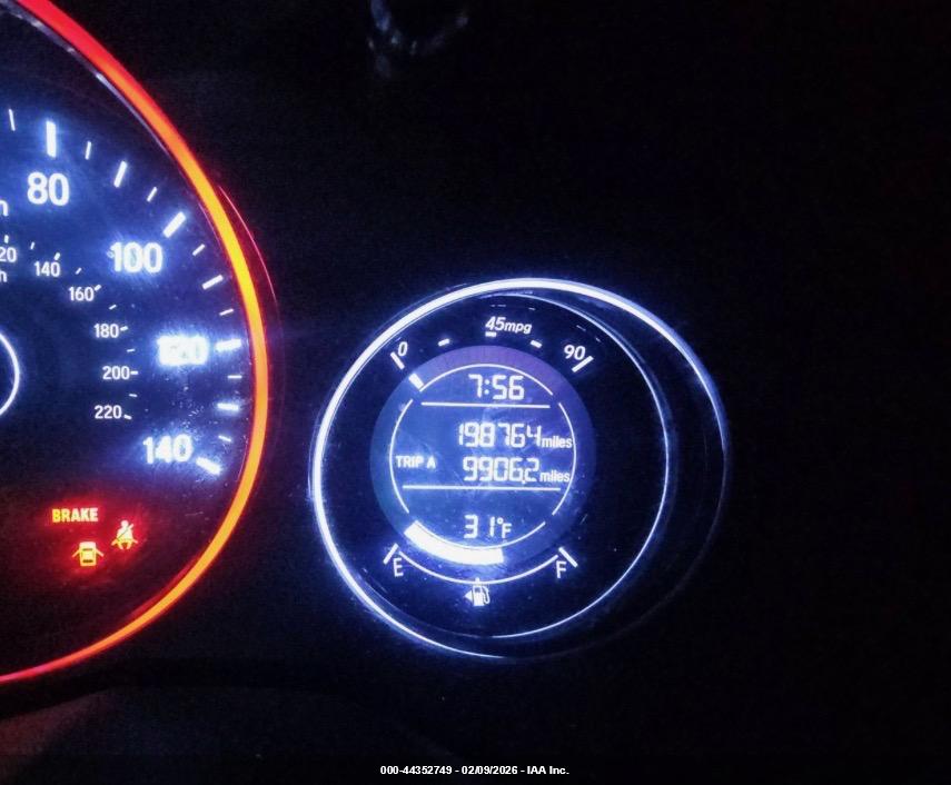 HONDA HR-V image 7