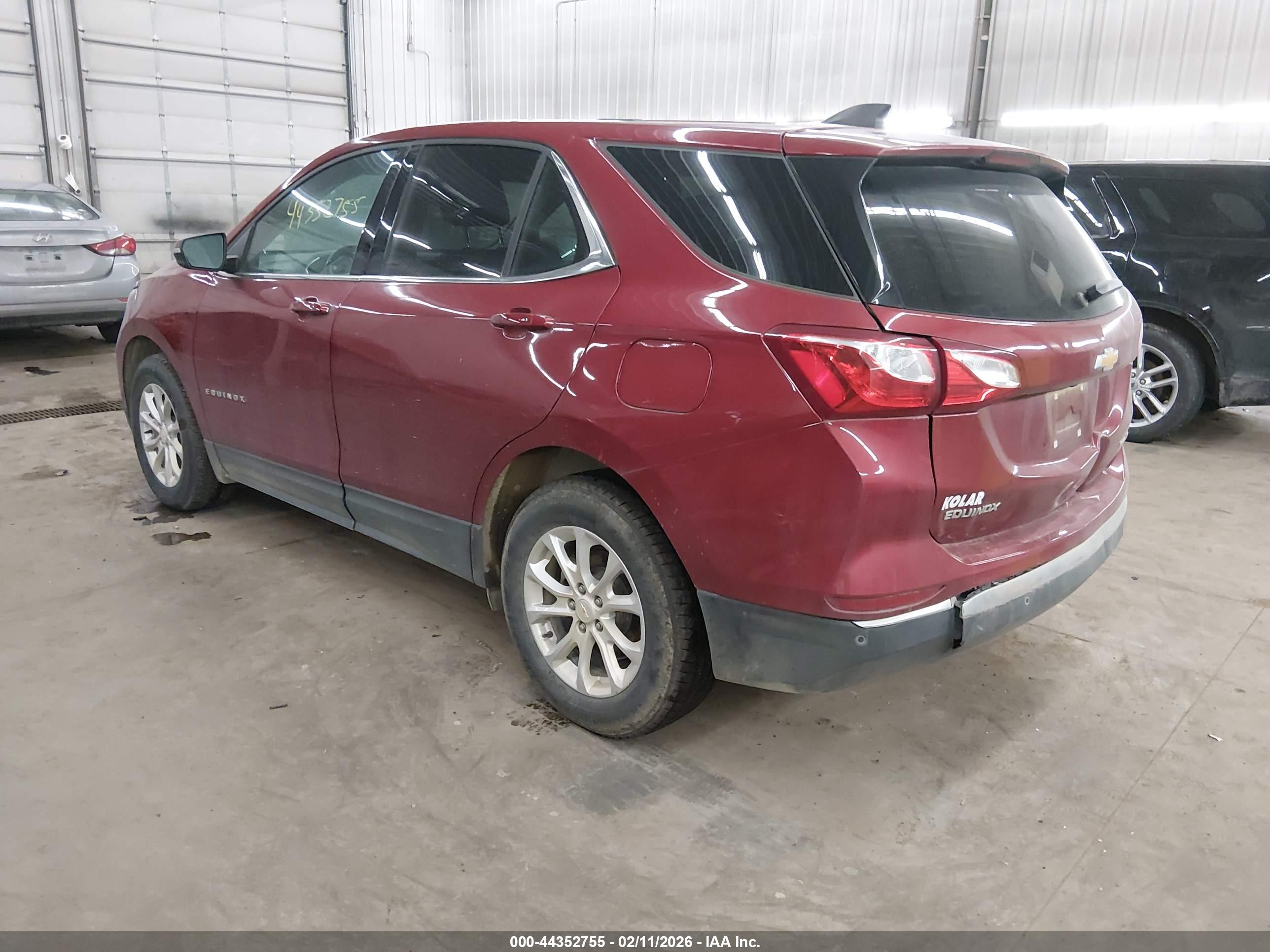 CHEVROLET EQUINOX image 3