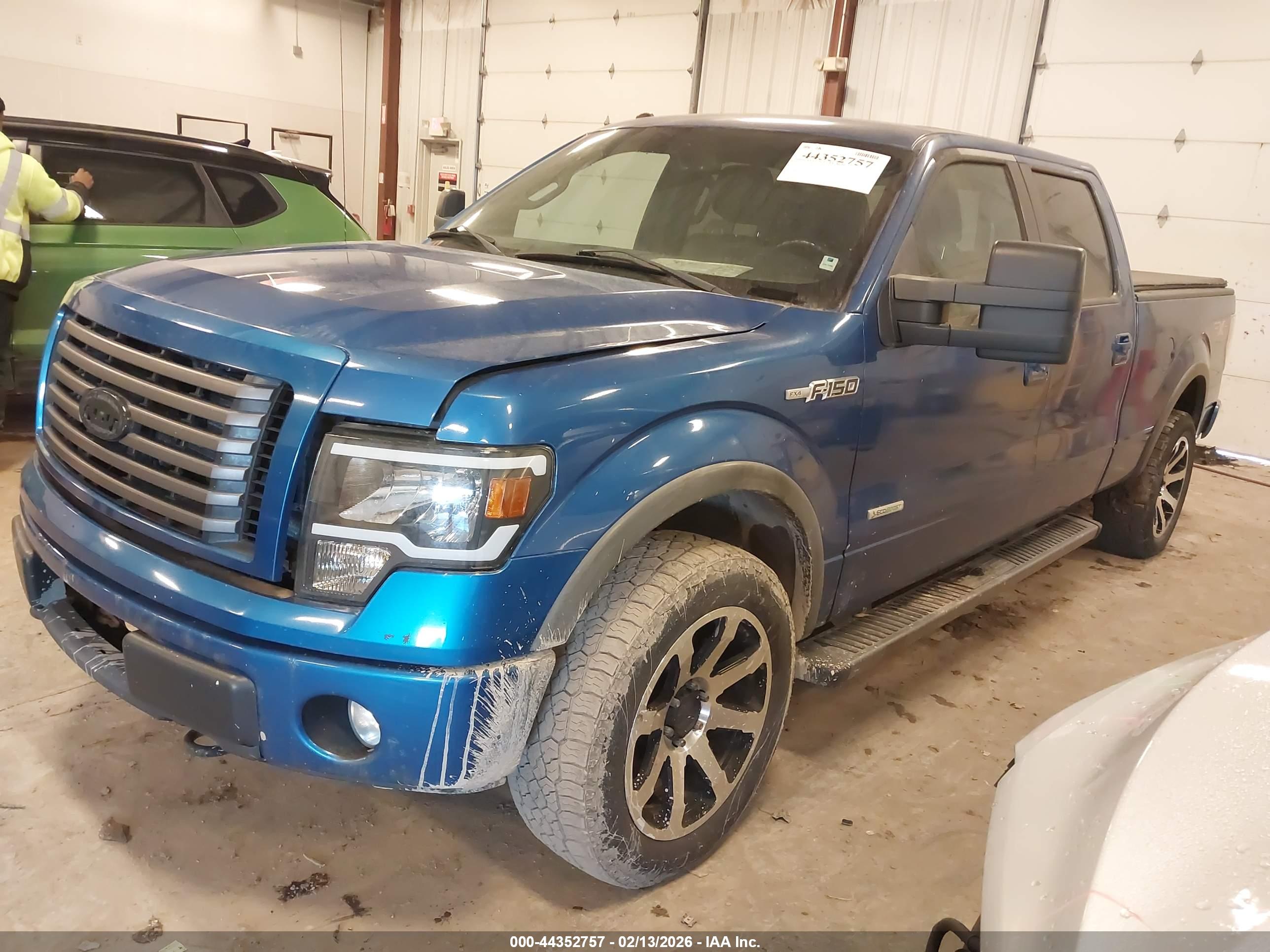 FORD F-150 image 2
