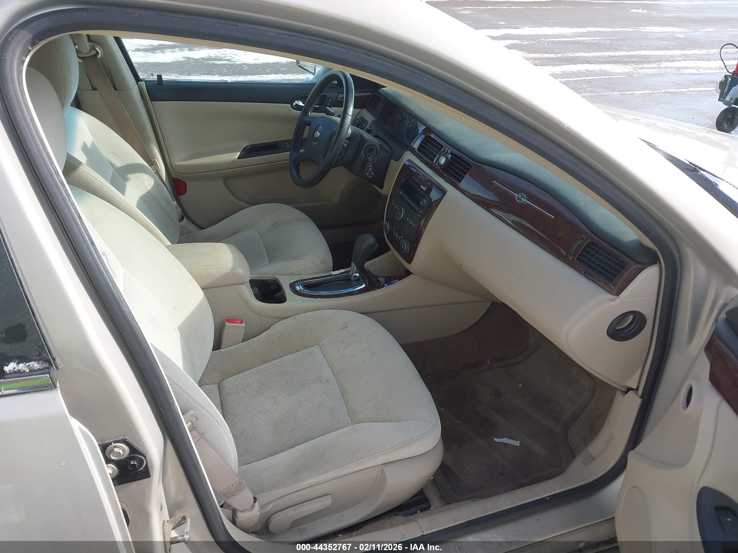 CHEVROLET IMPALA image 5