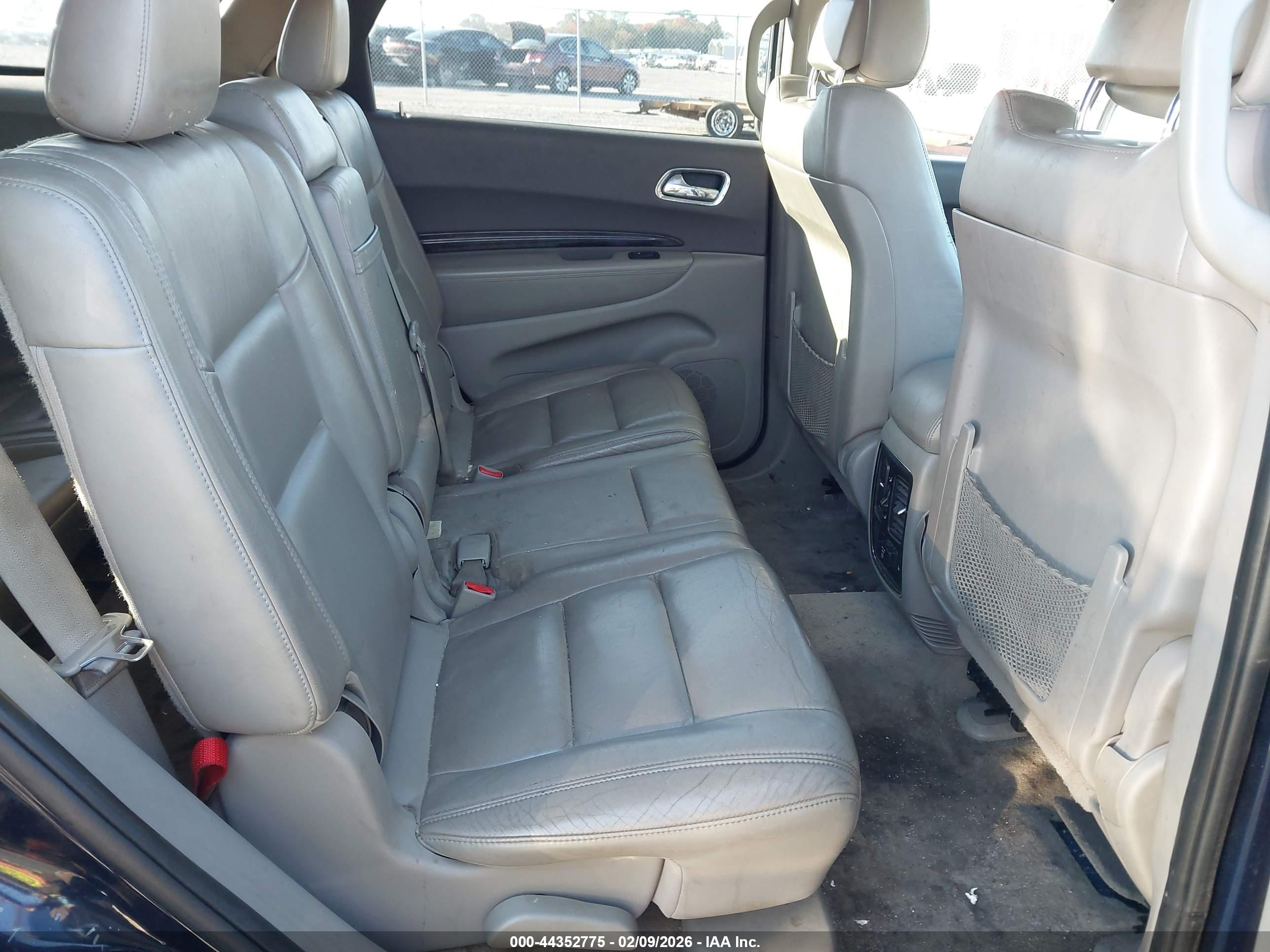 DODGE DURANGO image 8