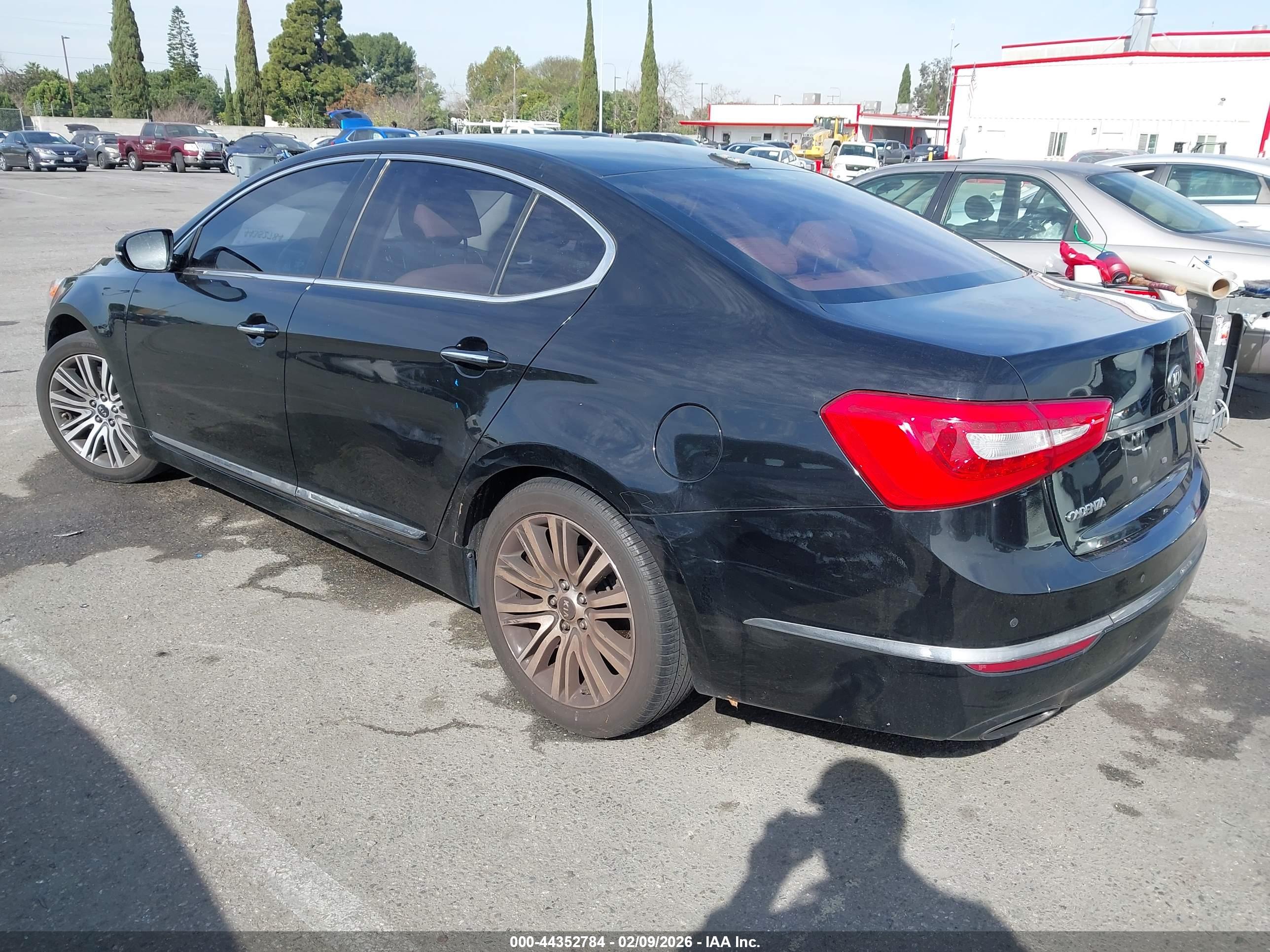 KIA CADENZA image 3