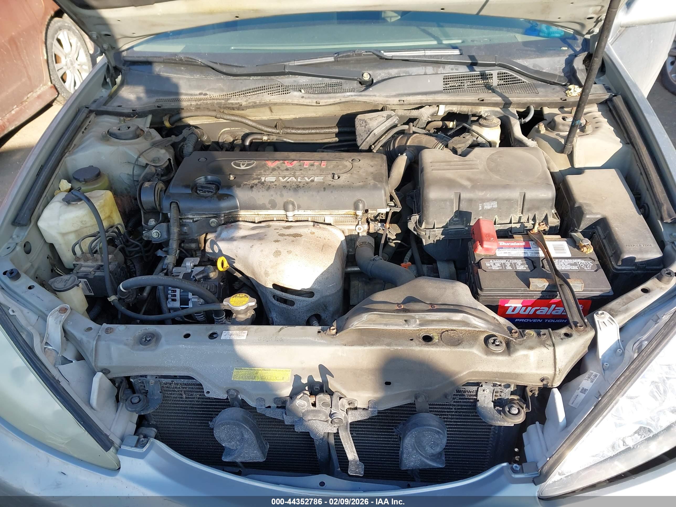 TOYOTA CAMRY image 10