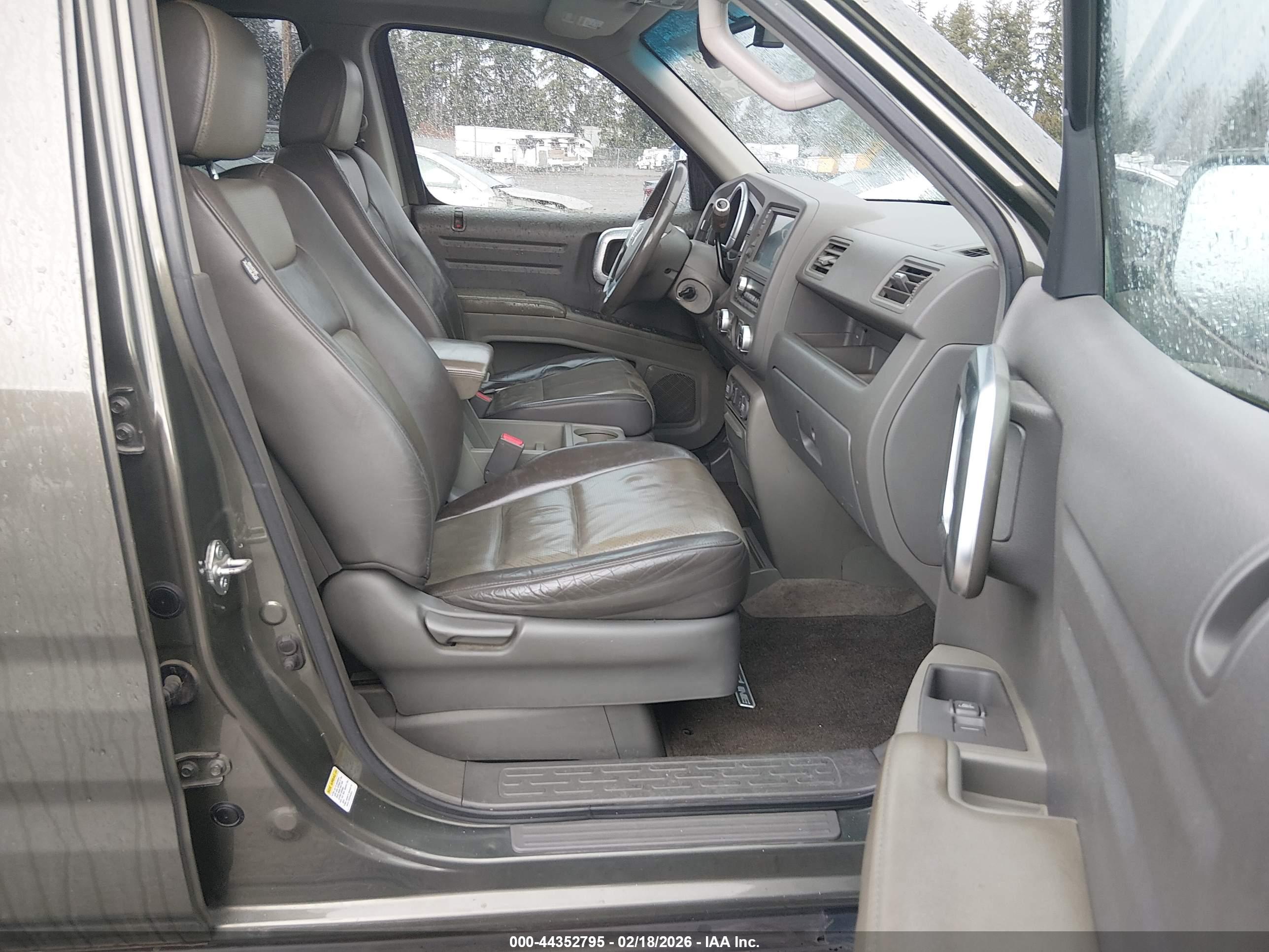 HONDA RIDGELINE image 5