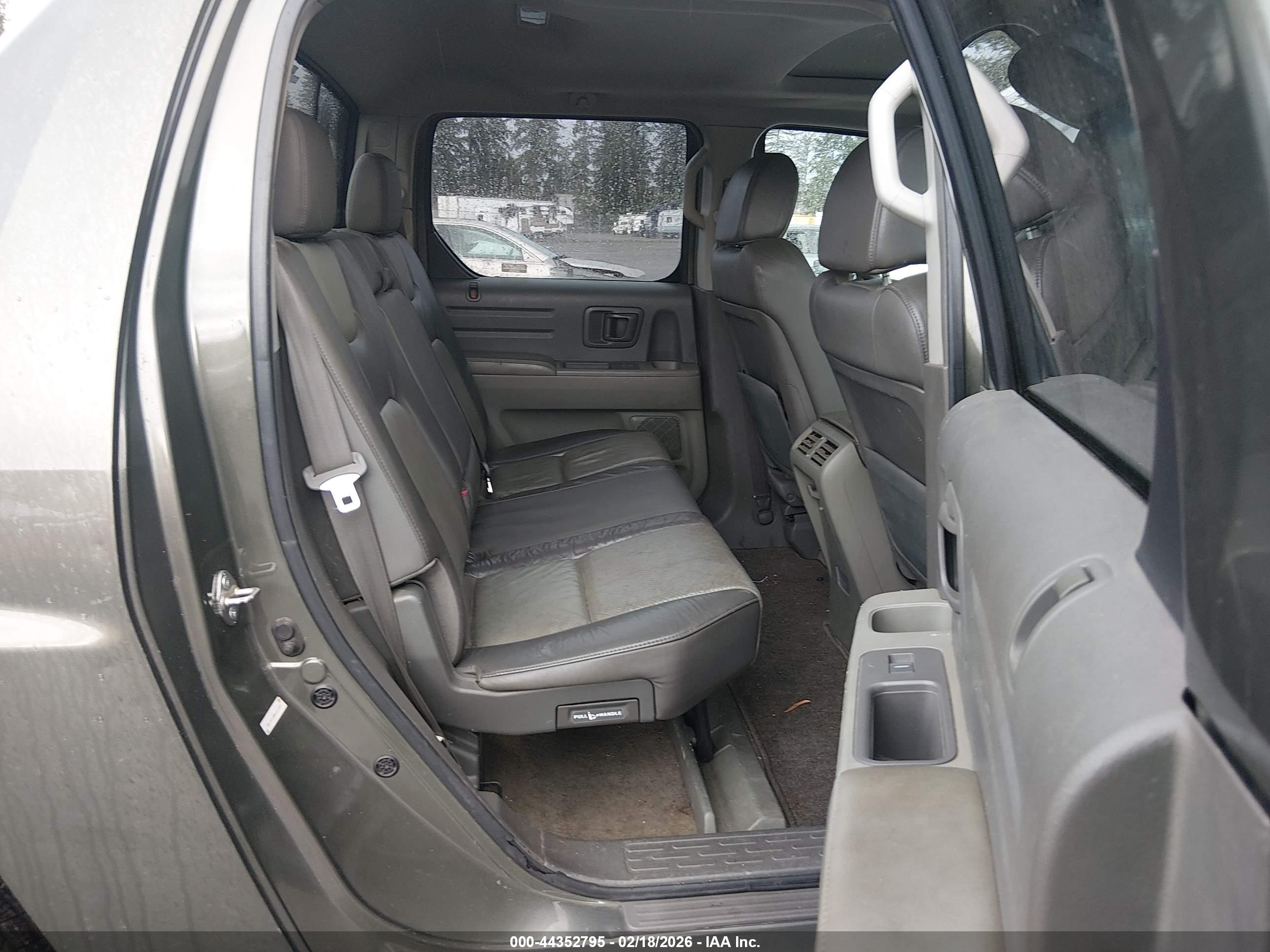 HONDA RIDGELINE image 8